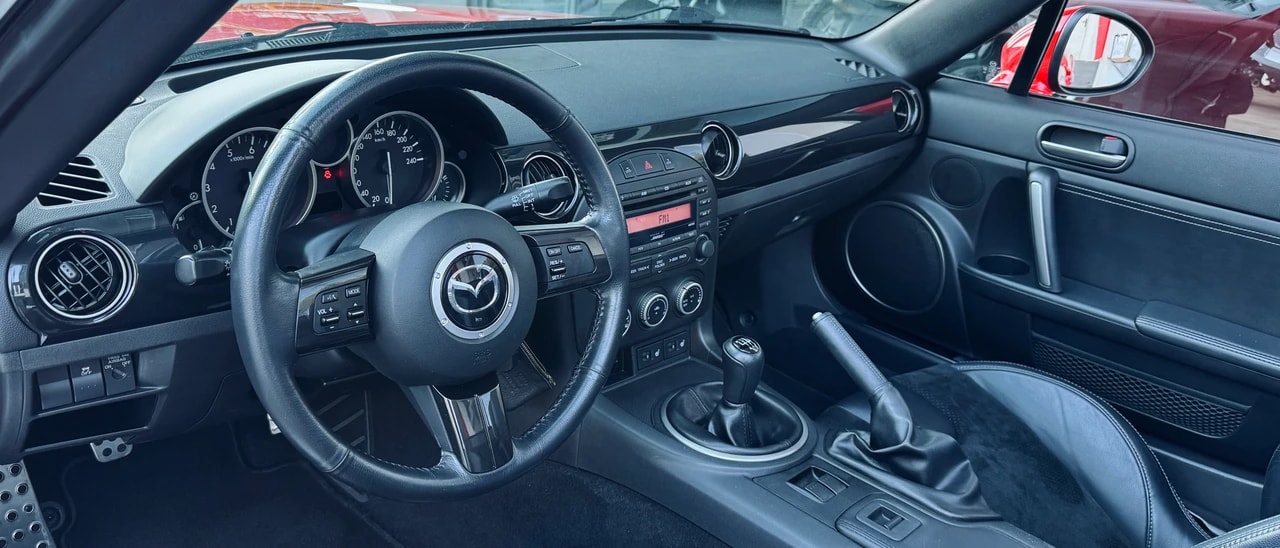 MAZDA MX-5 Roadster-Coupé 2.0i 16V Sport-image-8