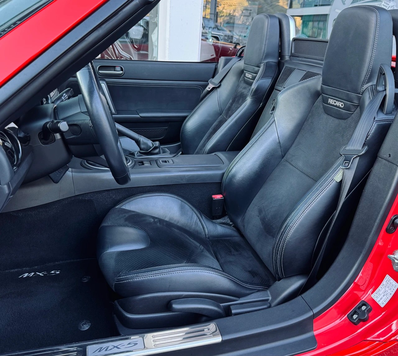 MAZDA MX-5 Roadster-Coupé 2.0i 16V Sport-image-9