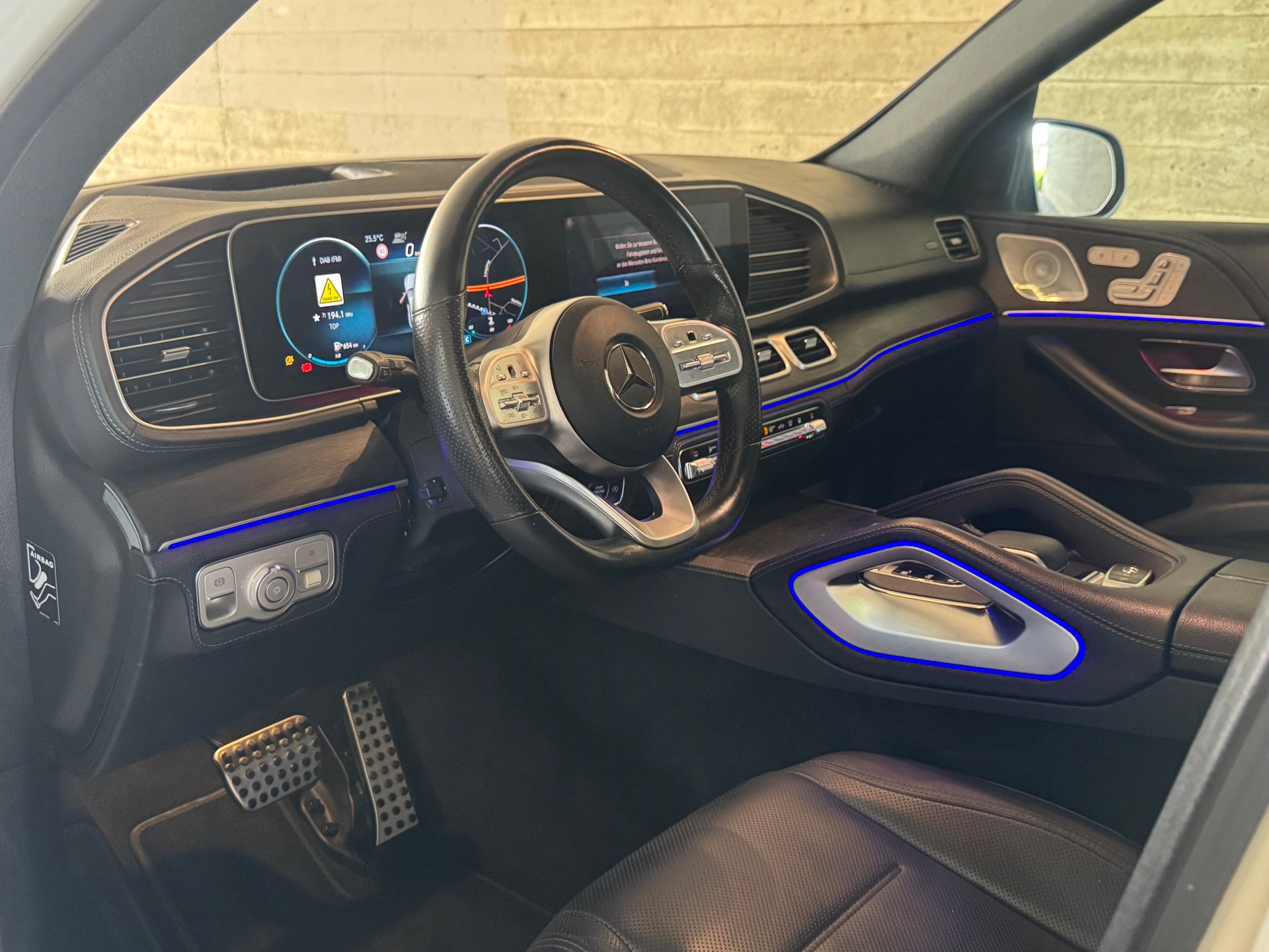 MERCEDES-BENZ GLE 400 d 4Matic AMG Line 9G-Tronic-image-7
