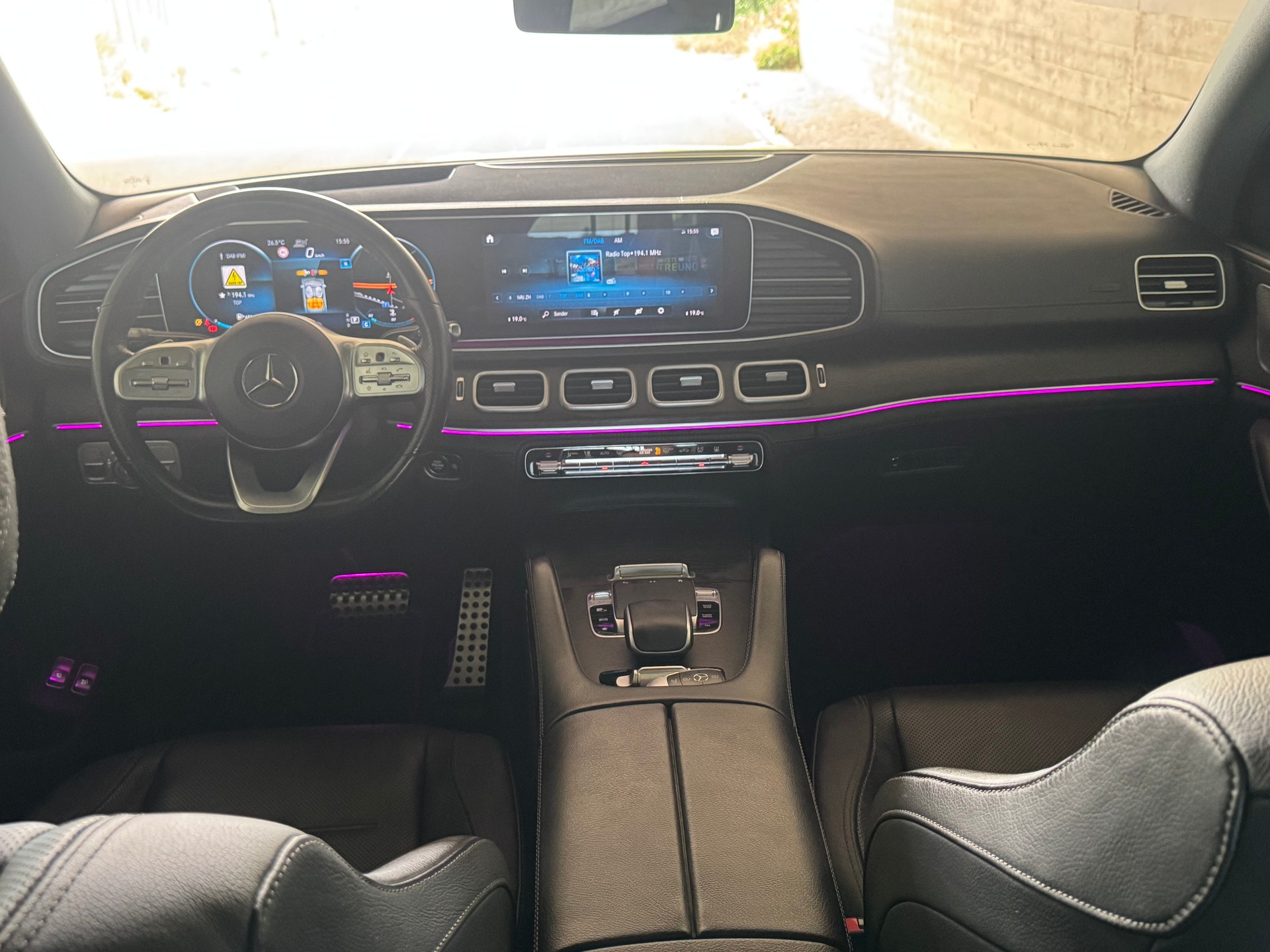 MERCEDES-BENZ GLE 400 d 4Matic AMG Line 9G-Tronic-image-9