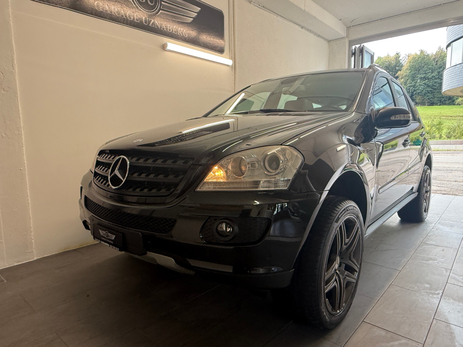 MERCEDES-BENZ ML 350 4Matic Edition 7G-Tronic AHK 3500KG-image-0