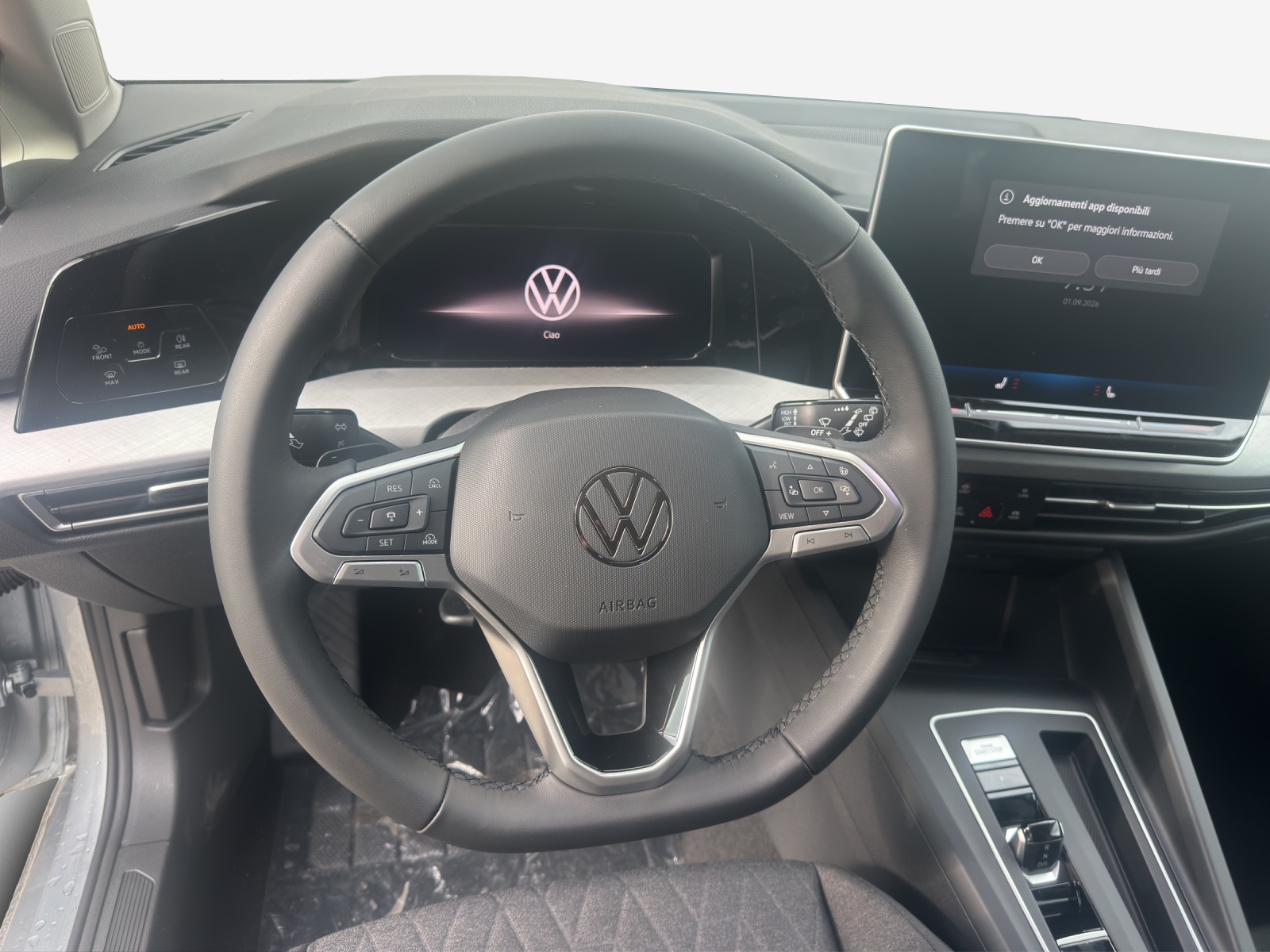 VW Golf 1.5 e TSI mHEV United DSG-image-9