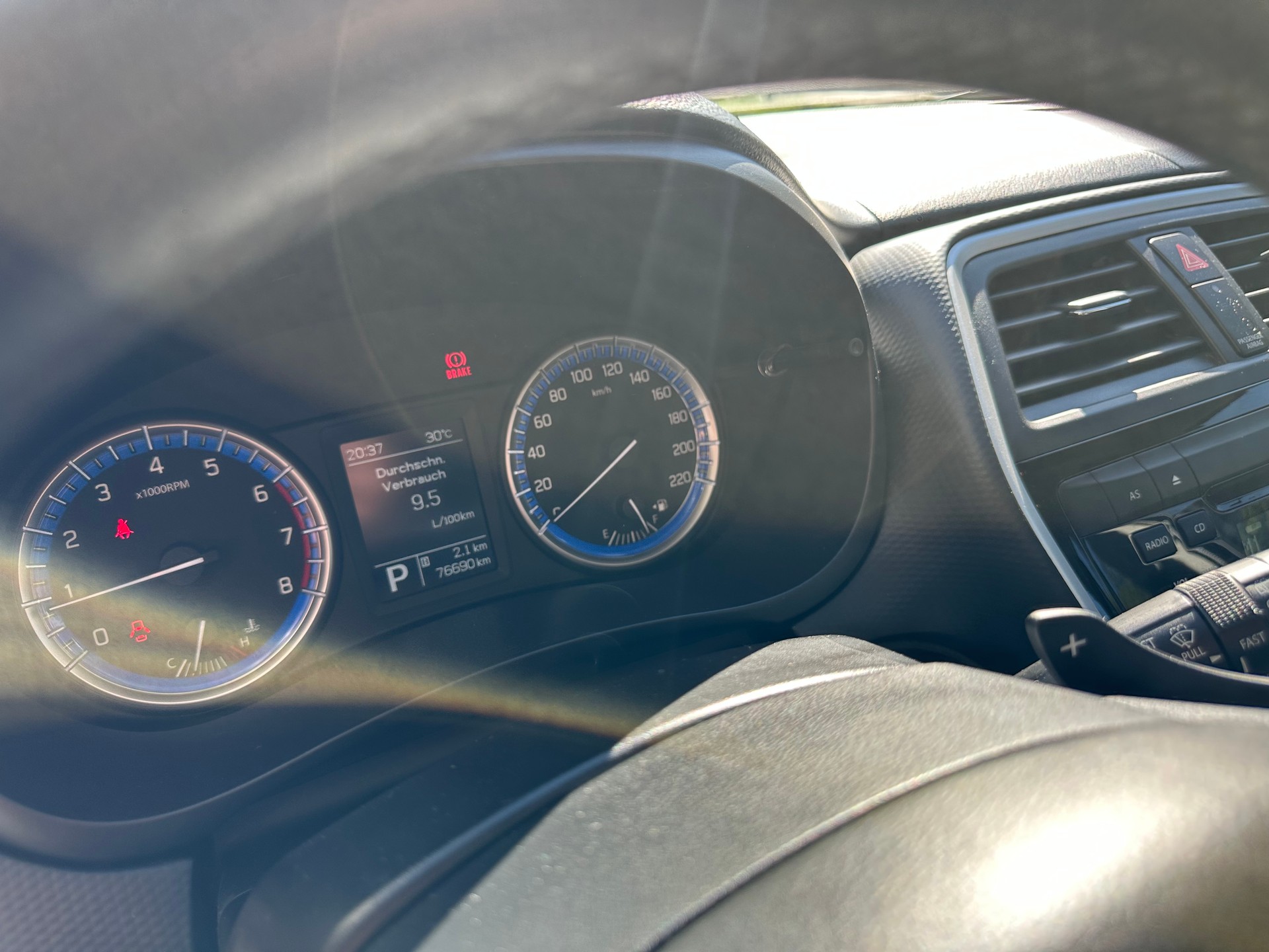 SUZUKI SX4-image-11