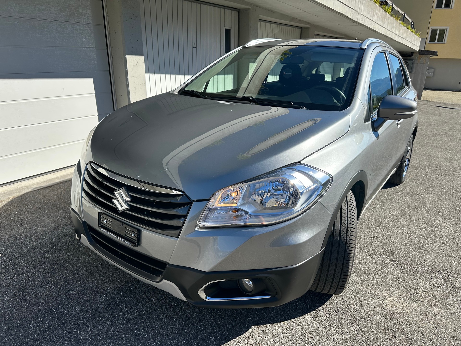 SUZUKI SX4-image-5