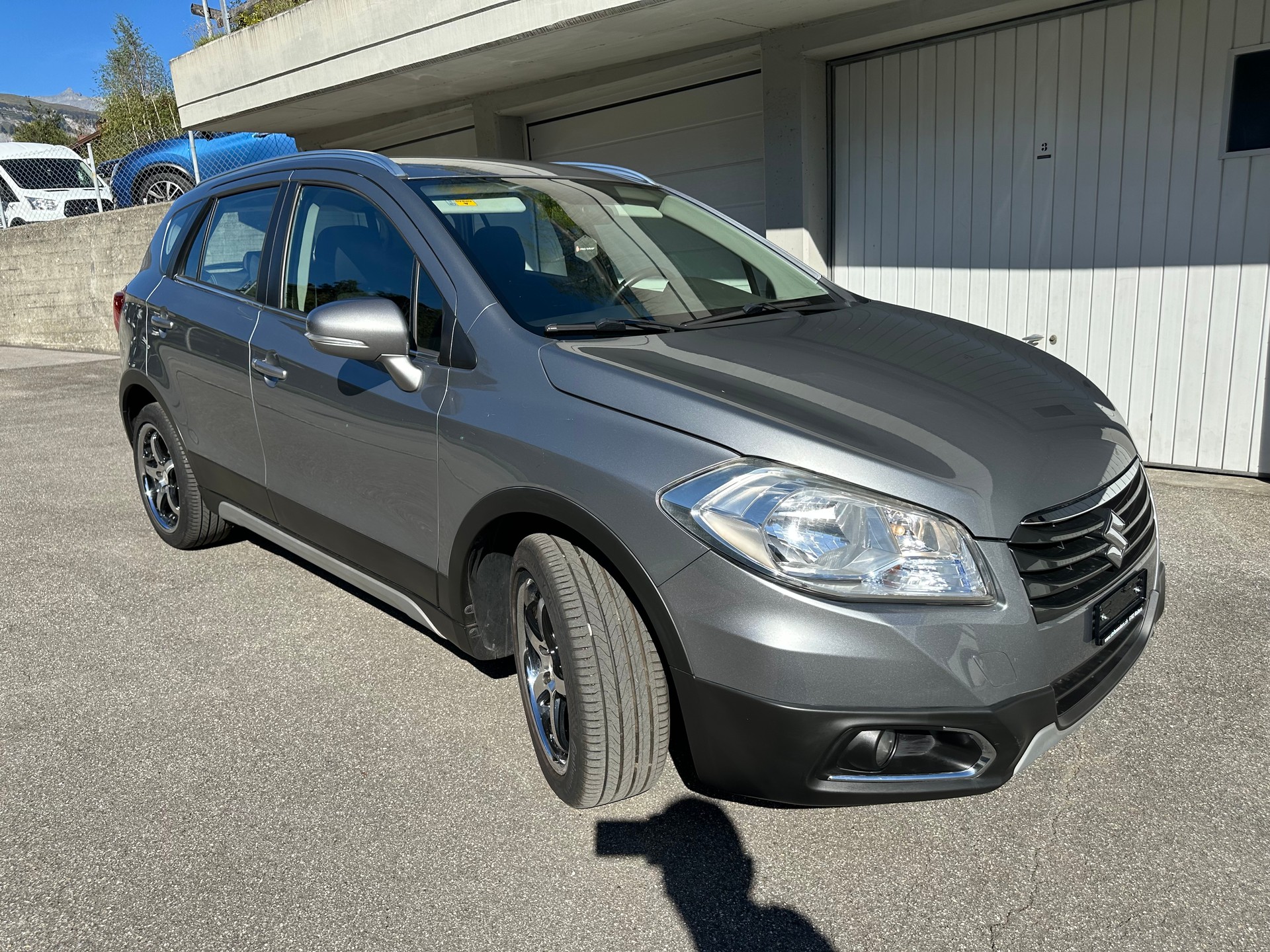 SUZUKI SX4-image-0