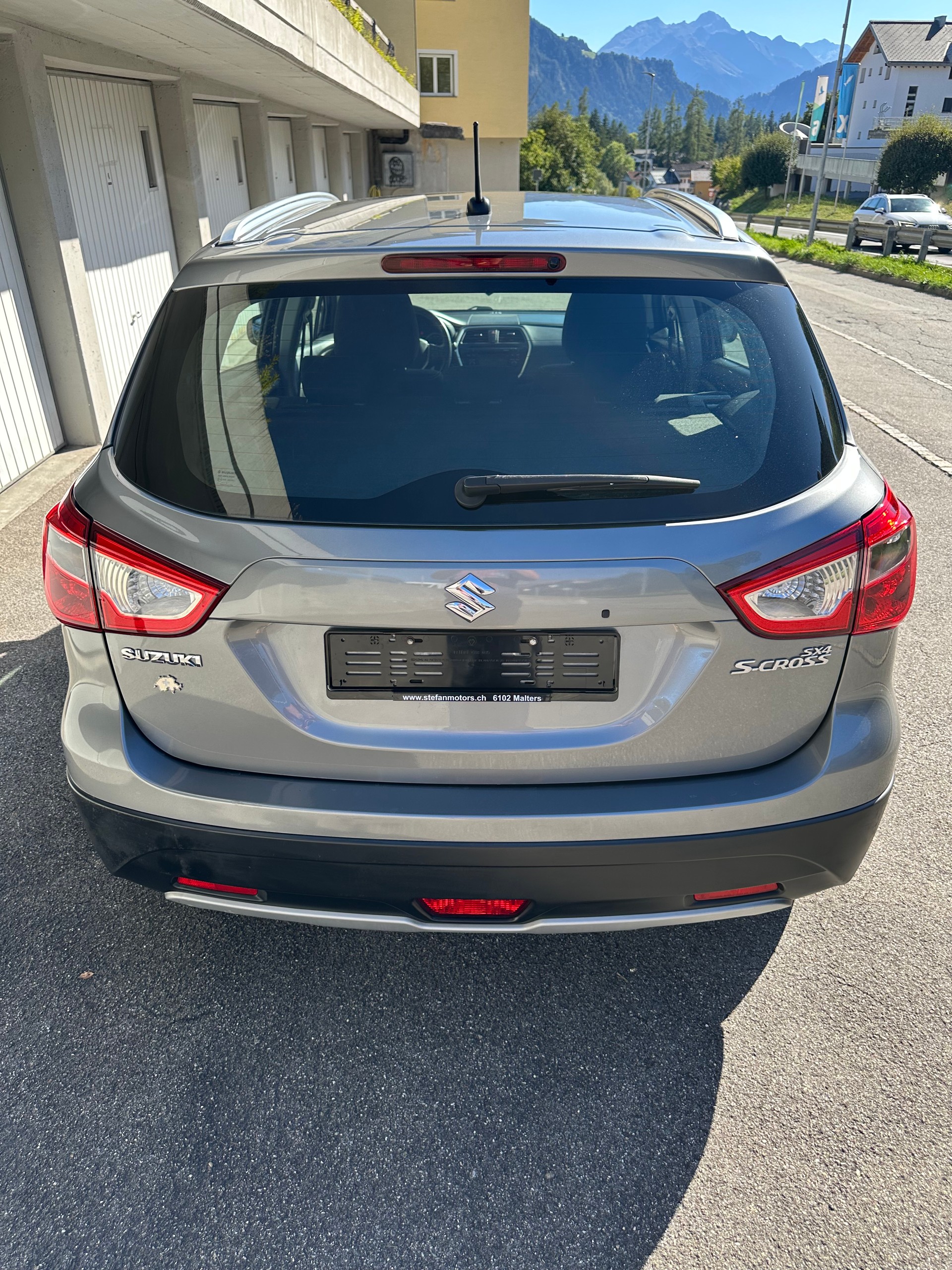 SUZUKI SX4-image-6