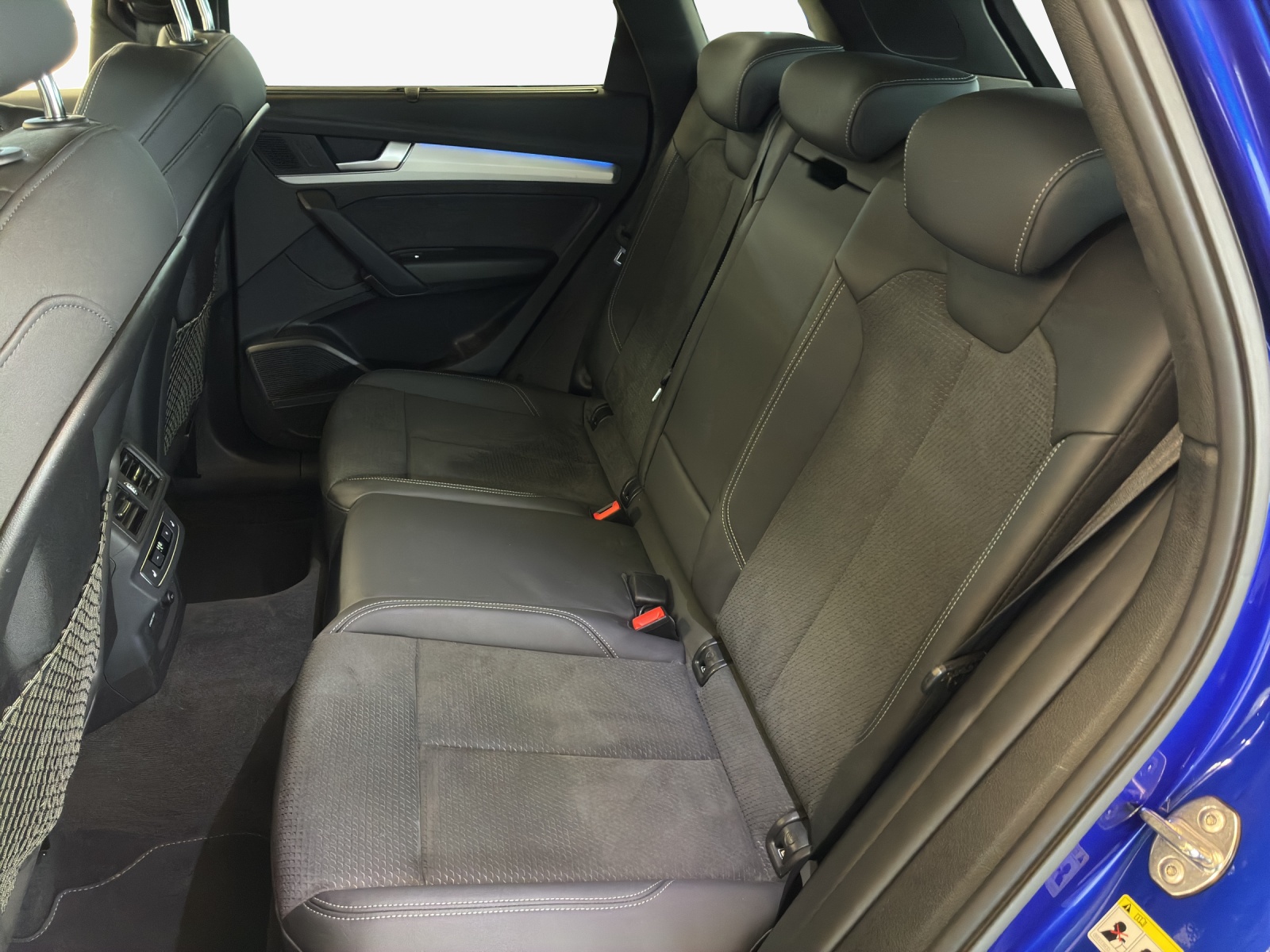 AUDI Q5 45 TFSI S-line quattro S-tronic-image-11