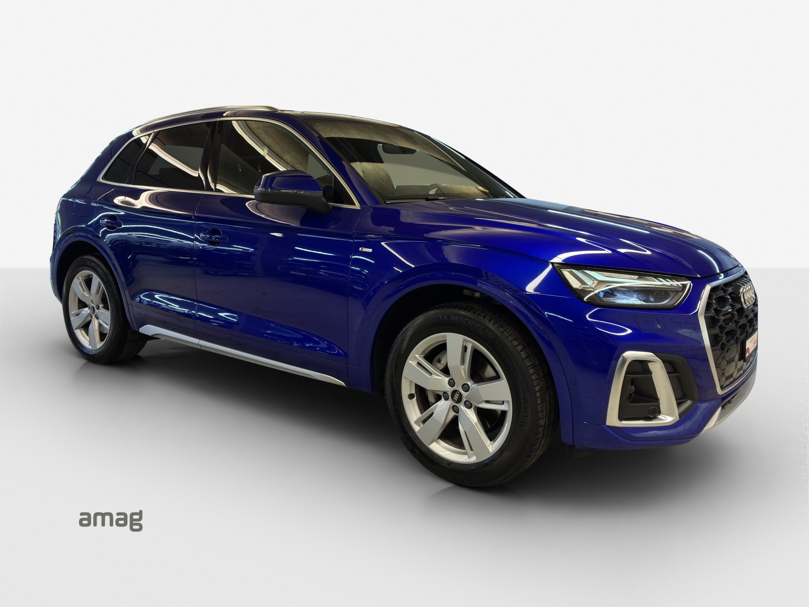 AUDI Q5 45 TFSI S-line quattro S-tronic-image-5