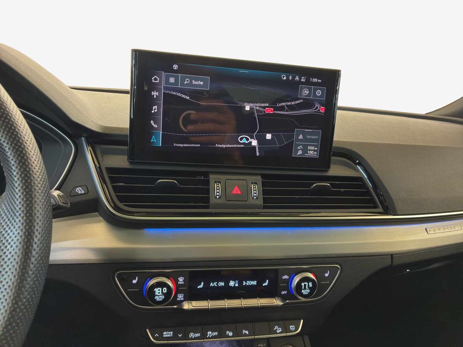 AUDI Q5 45 TFSI S-line quattro S-tronic-image-10