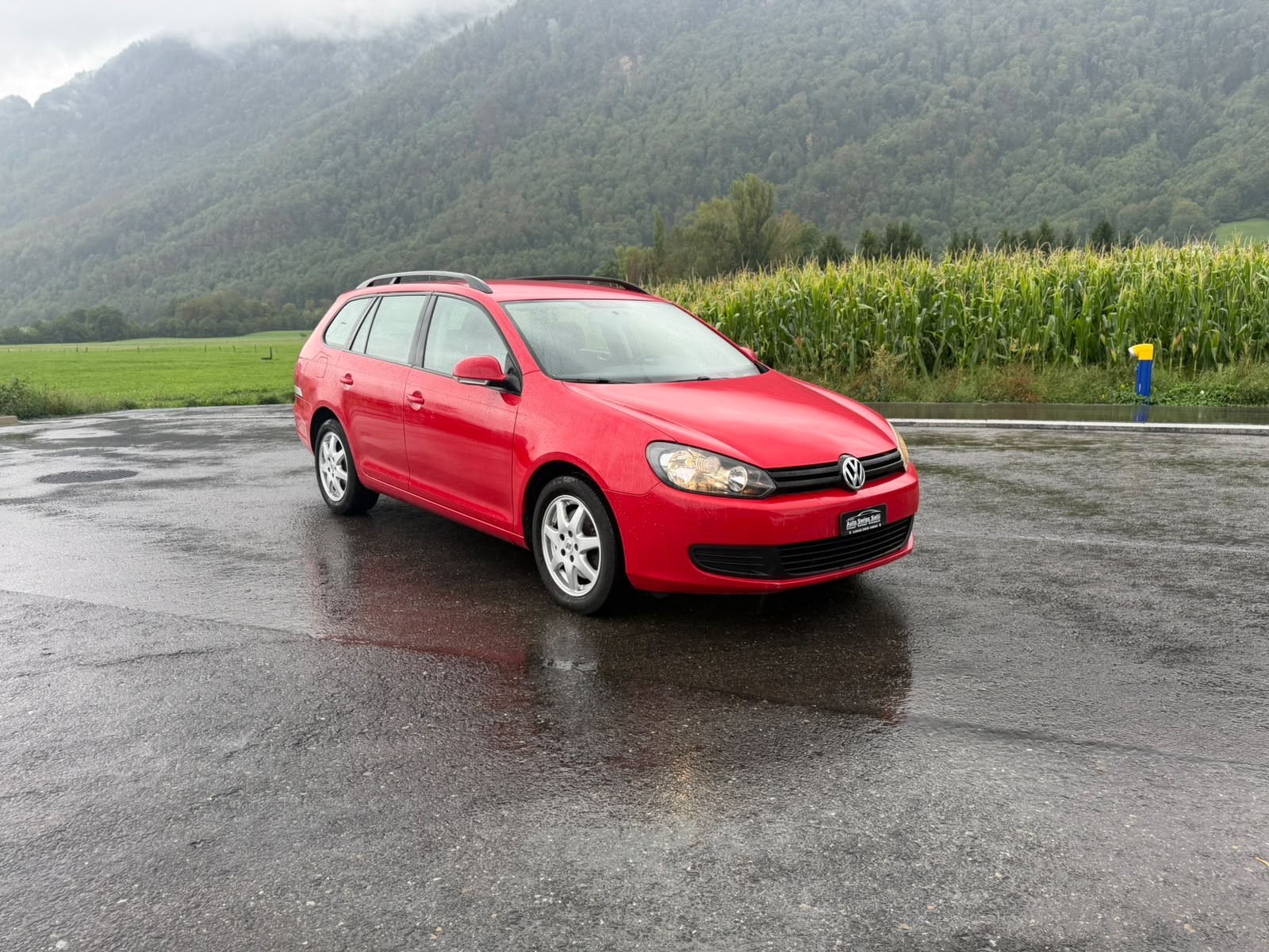 VW Golf Variant 1.6 TDI Team 4Motion-image-0