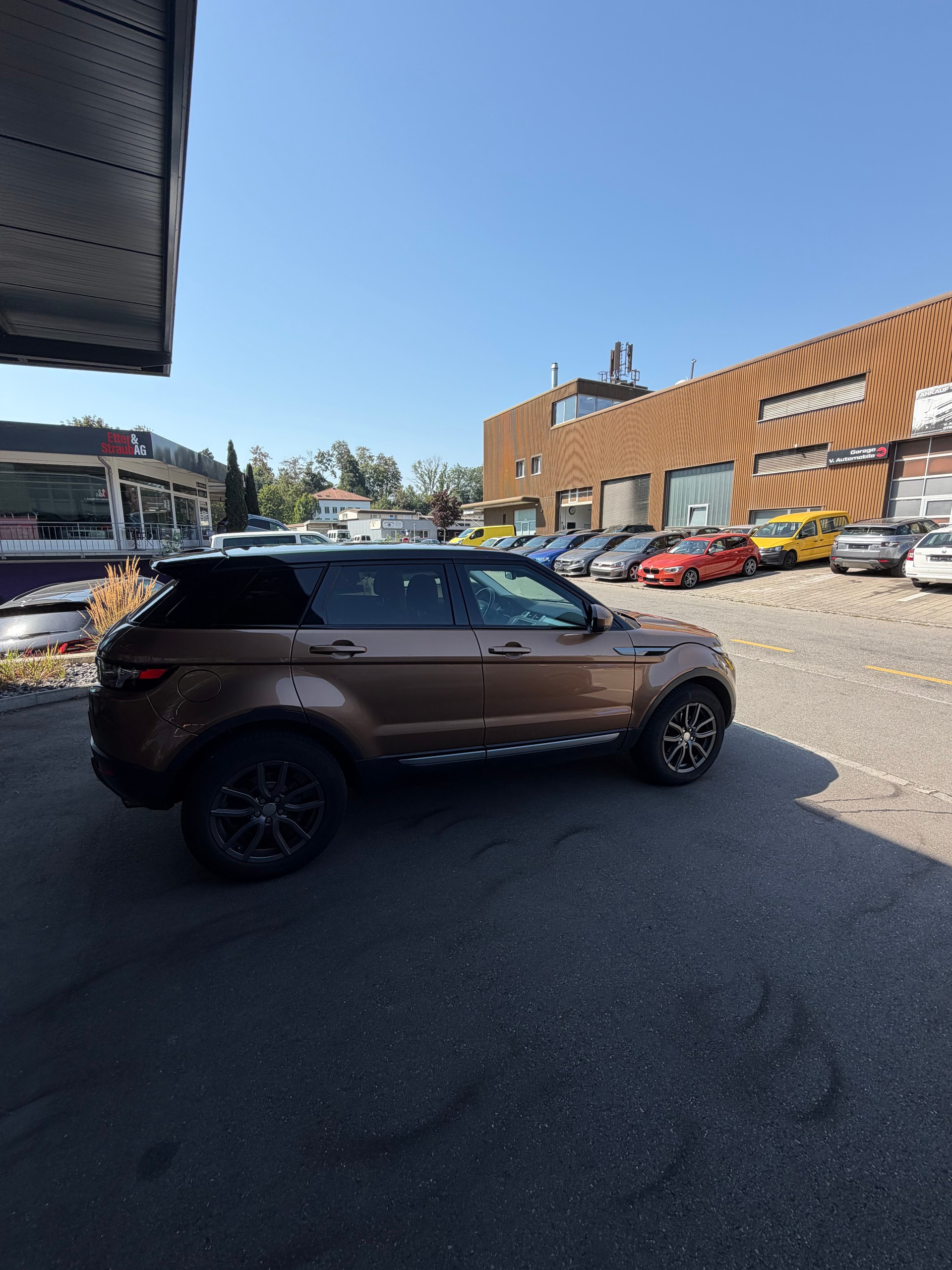 LAND ROVER Range Rover Evoque 2.0 Si4 Prestige AT9-image-4