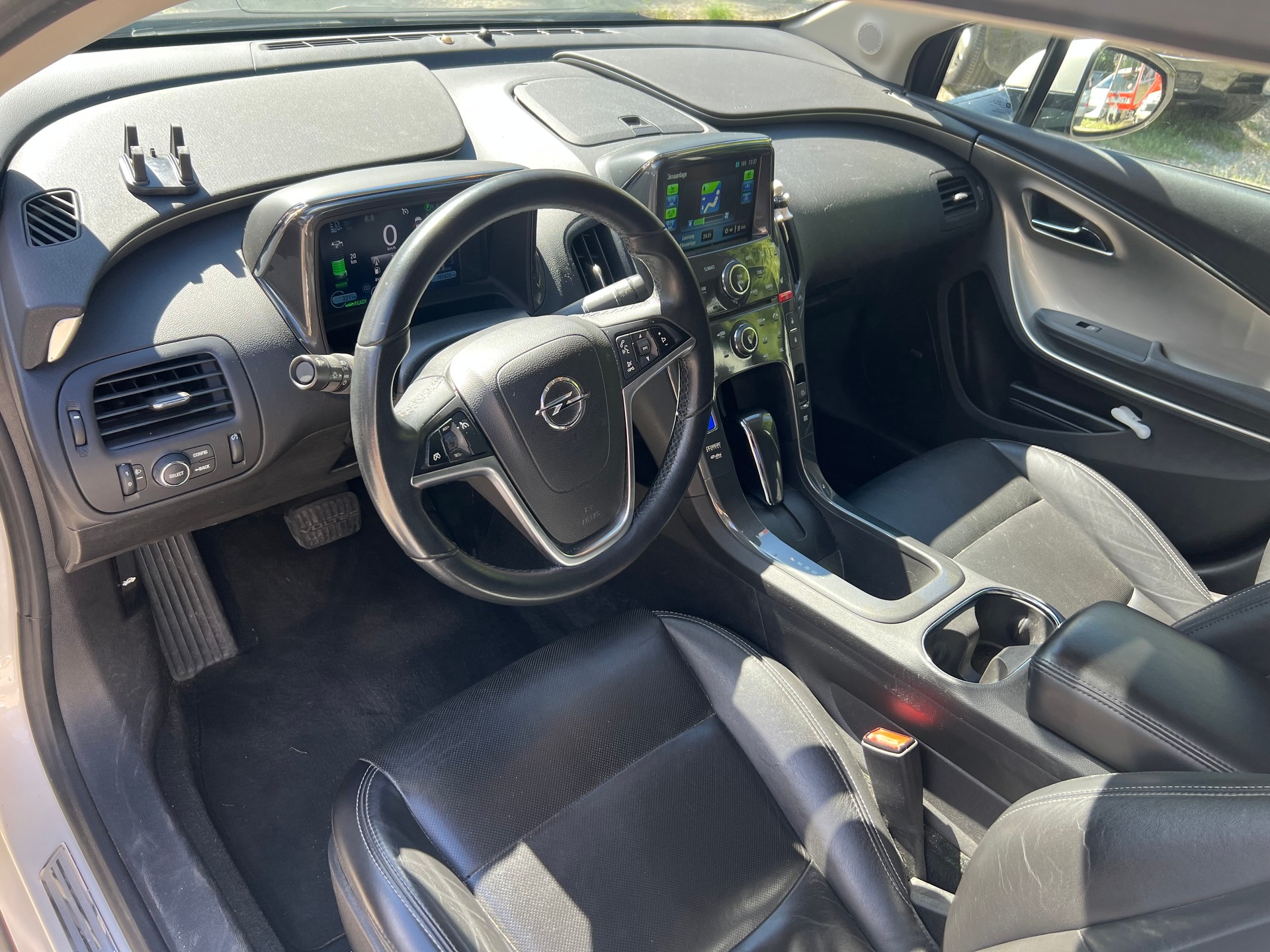 OPEL Ampera E-REV-image-8