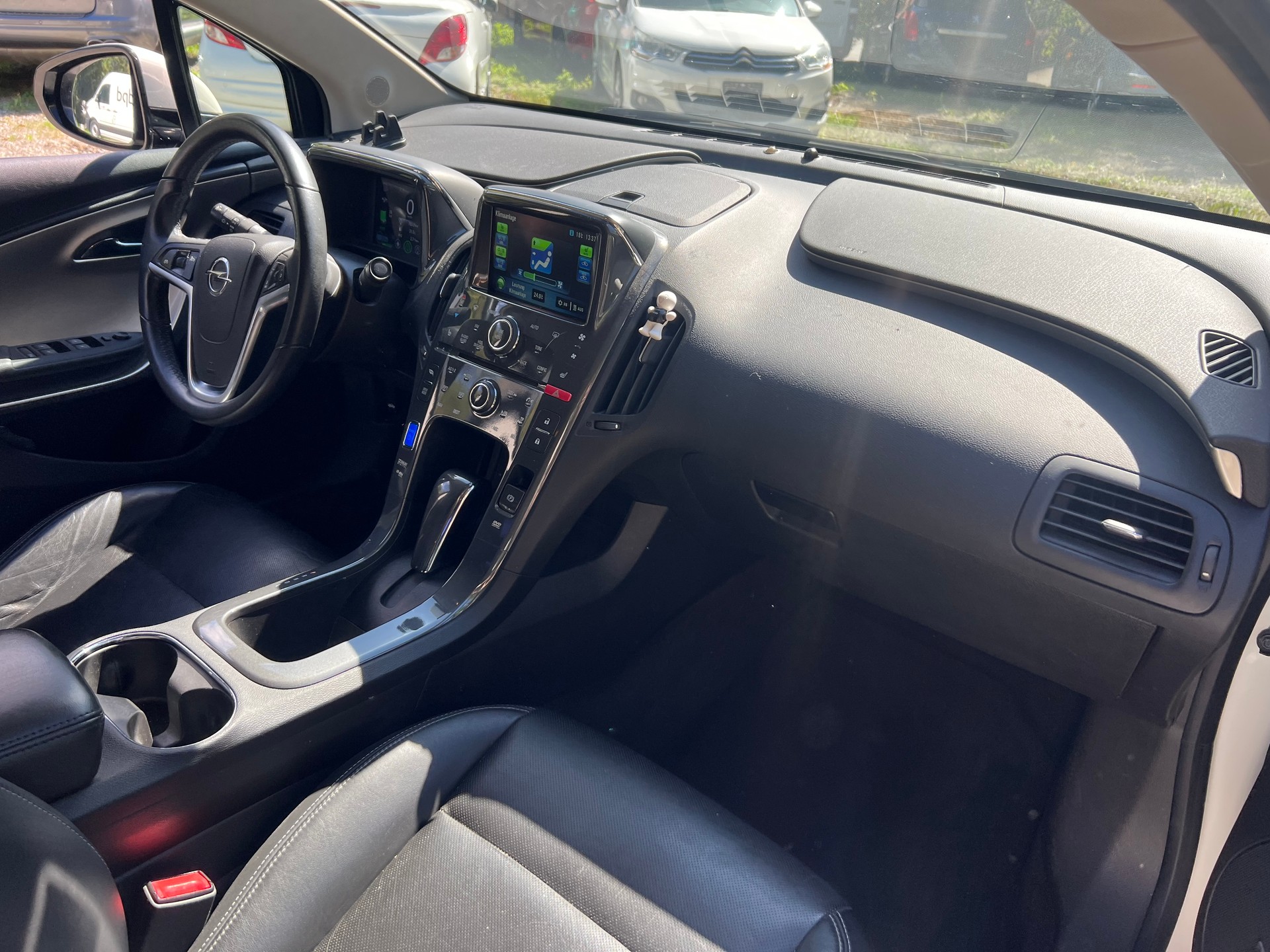 OPEL Ampera E-REV-image-10