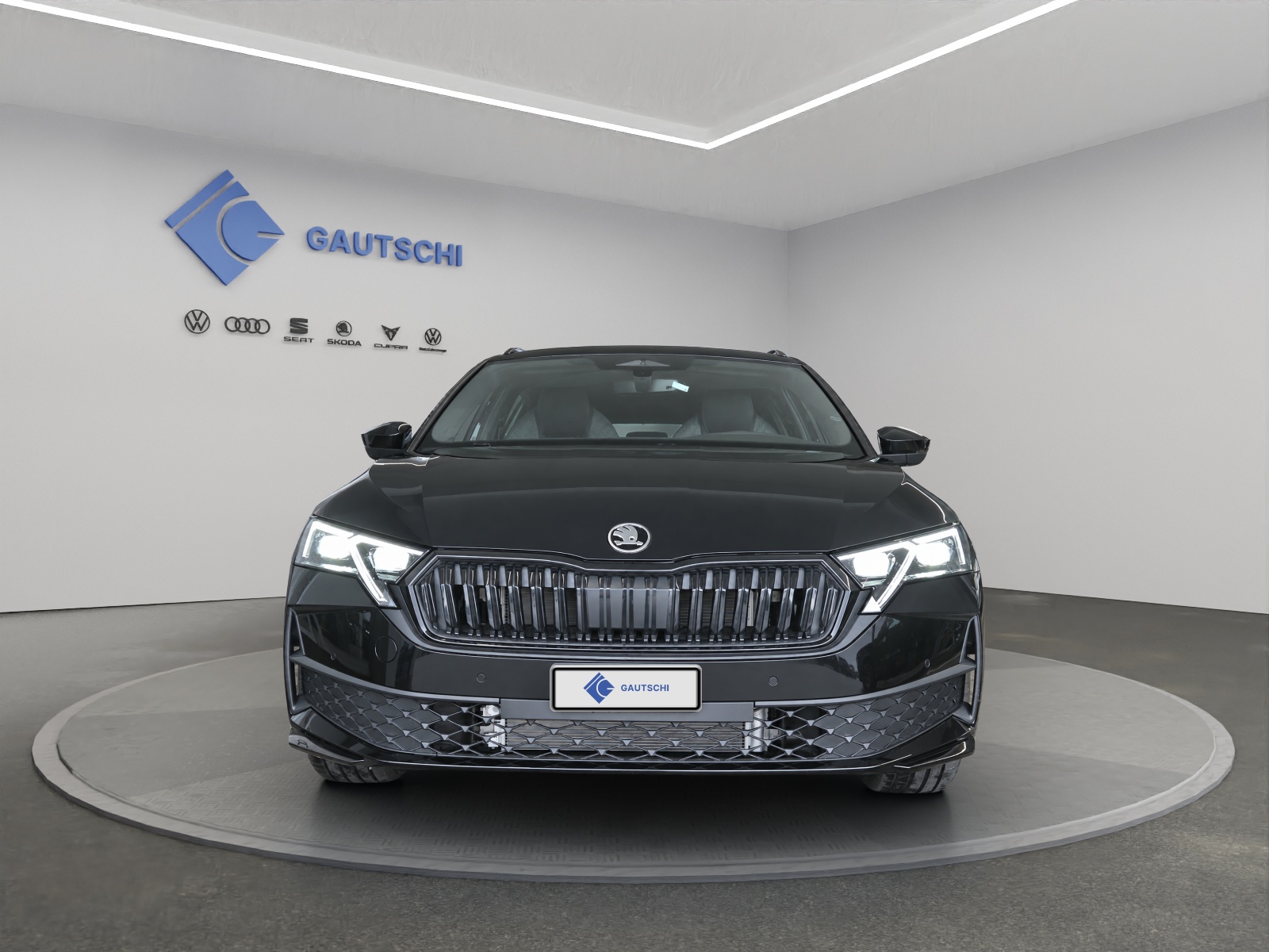 SKODA Octavia Combi 2.0 TSI DSG Dynamic 4x4-image-4
