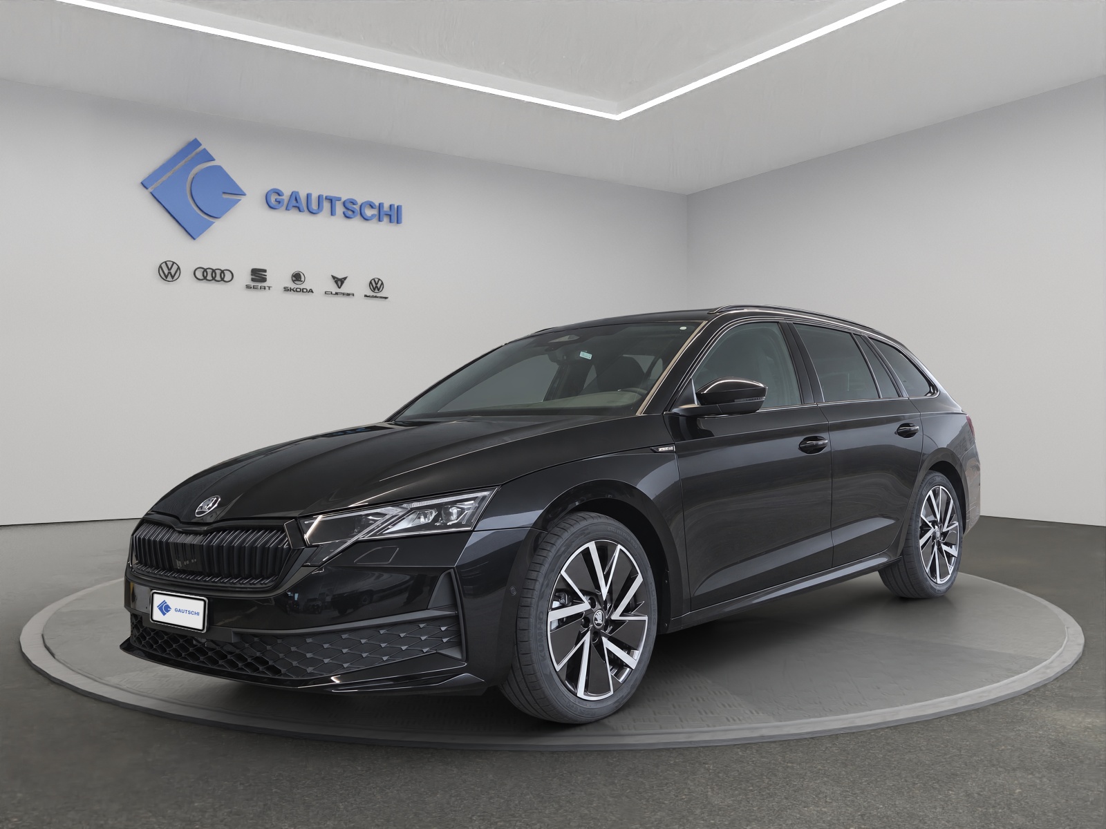 SKODA Octavia Combi 2.0 TSI DSG Dynamic 4x4-image-0