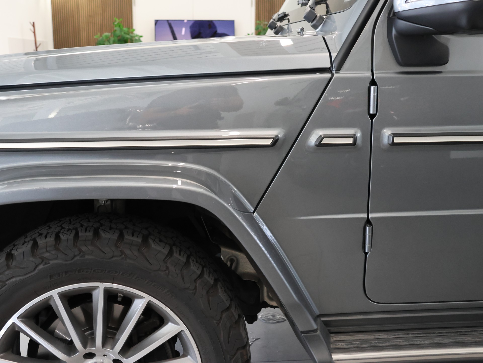 MERCEDES-BENZ G 500 AMG Line 9G-Tronic-image-13