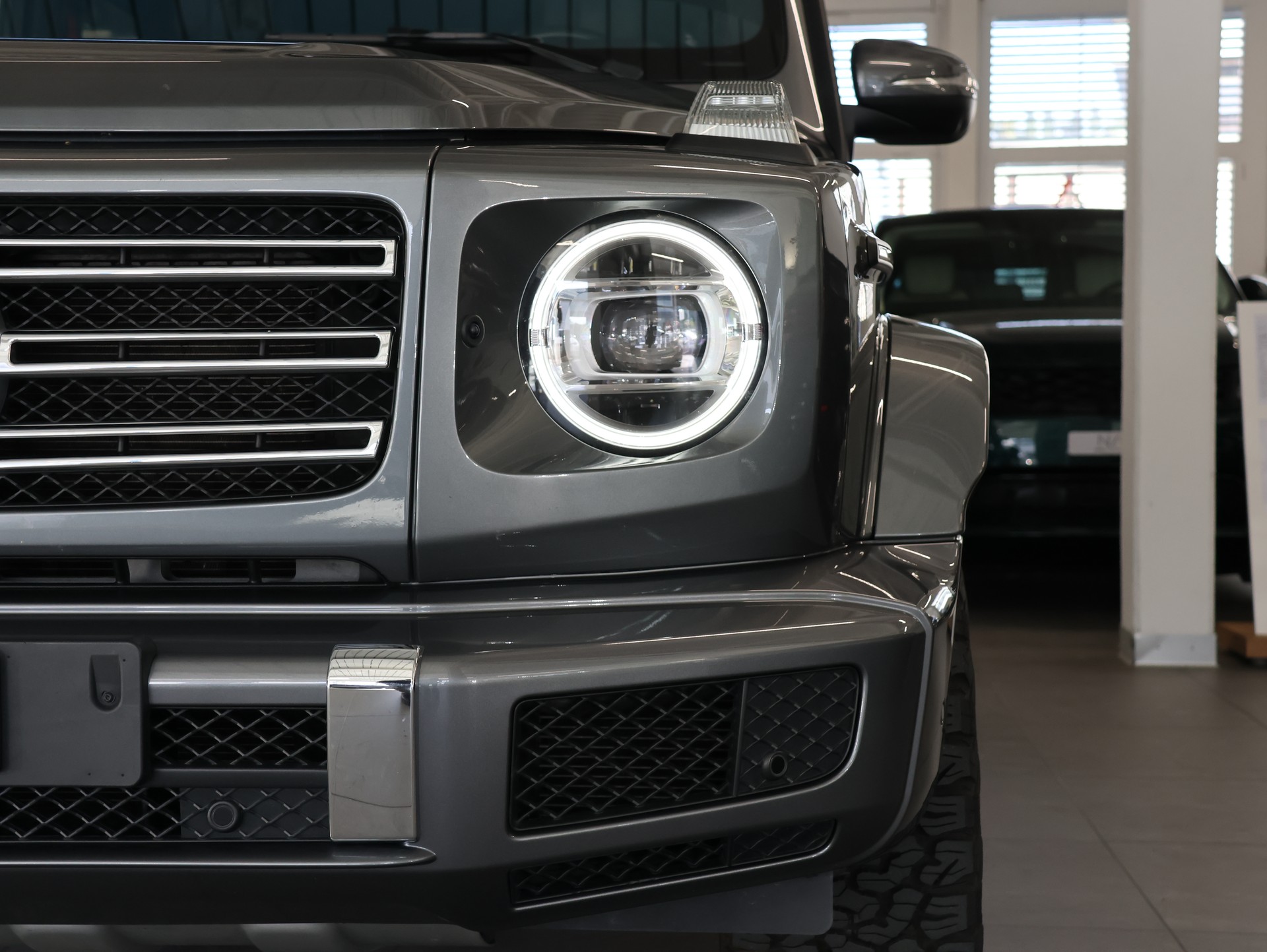MERCEDES-BENZ G 500 AMG Line 9G-Tronic-image-8