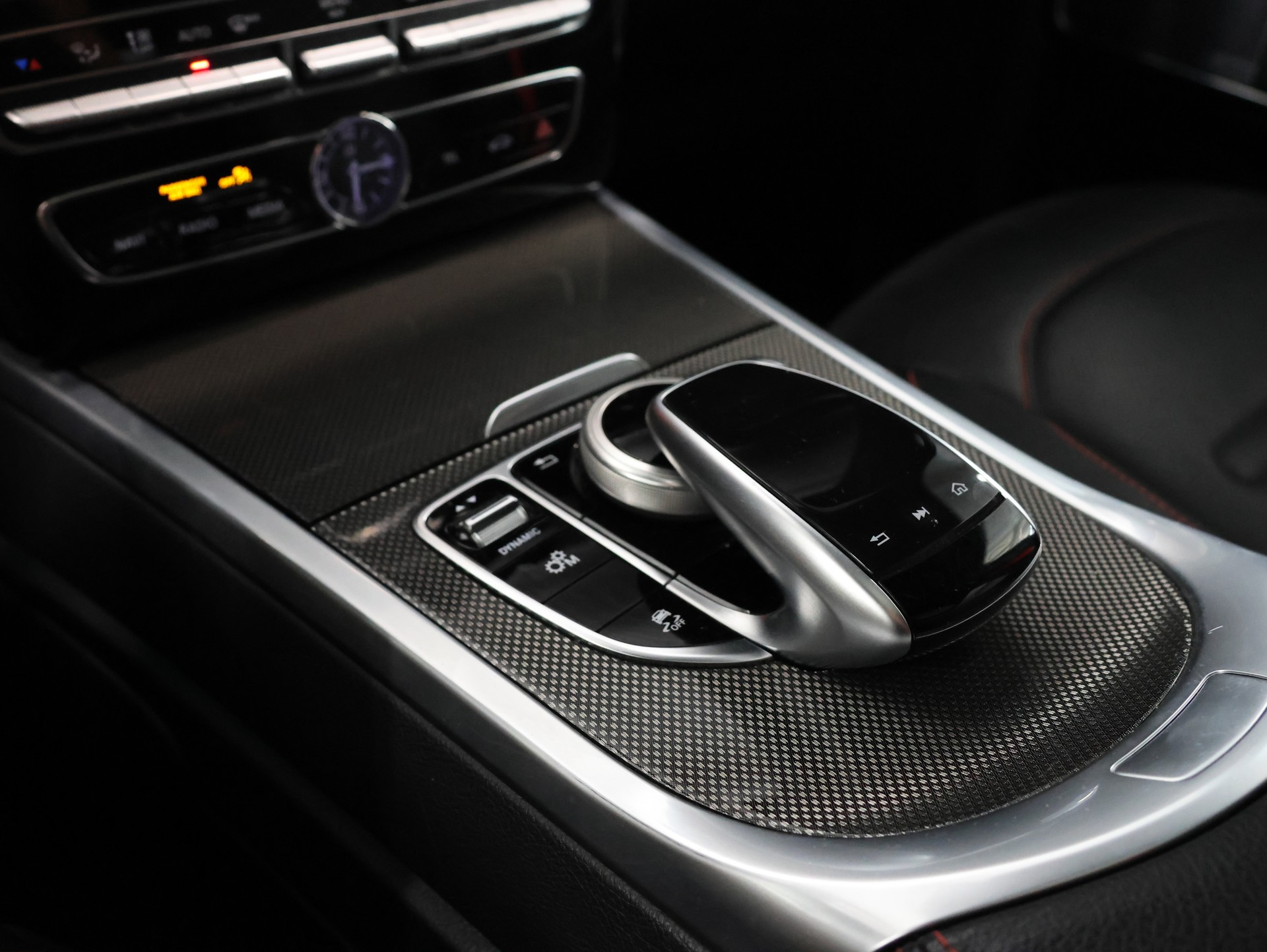 MERCEDES-BENZ G 500 AMG Line 9G-Tronic-image-27