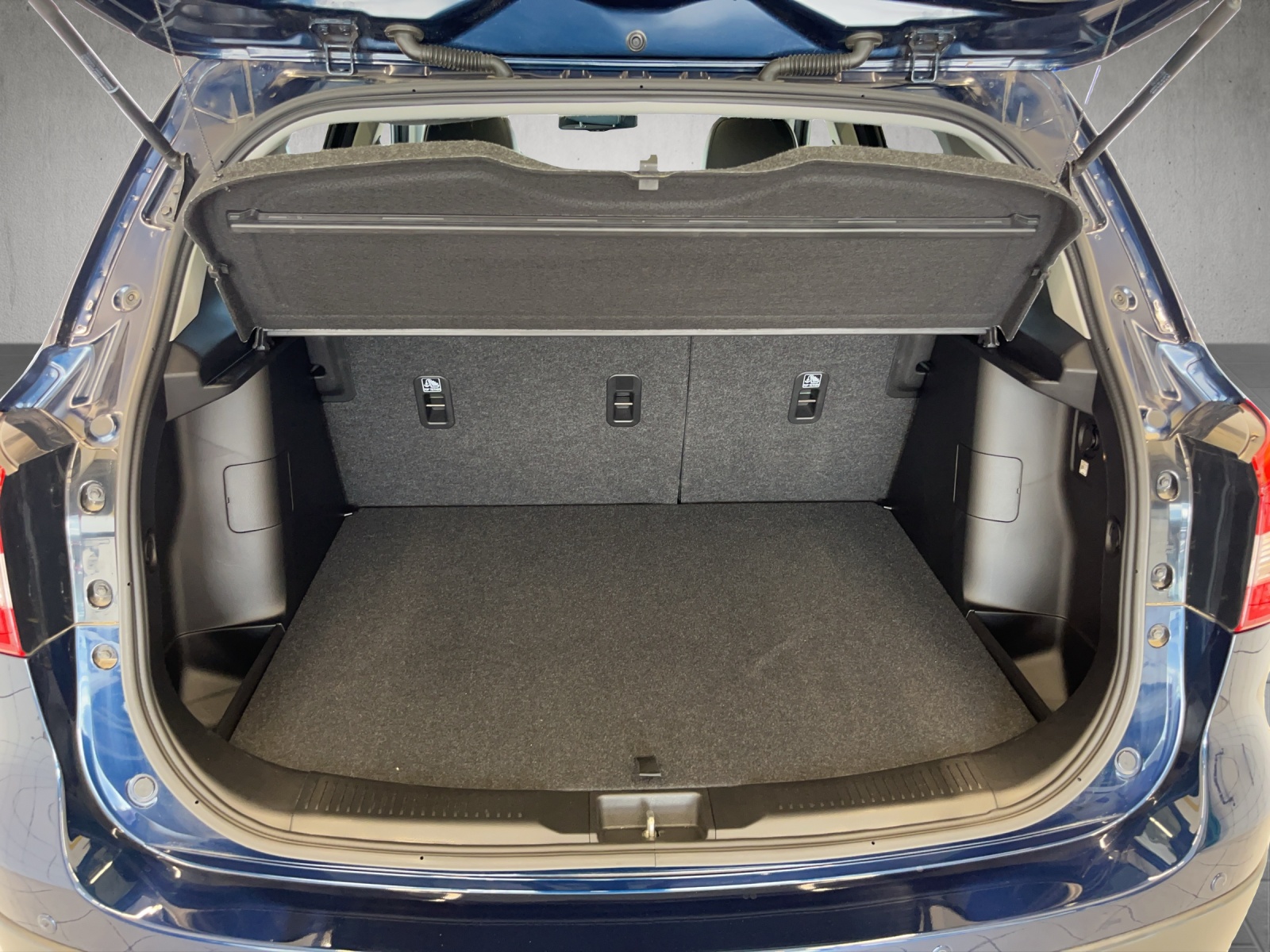 SUZUKI SX4 S-Cross 1.4 T Compact Top Hybrid 4x4-image-14
