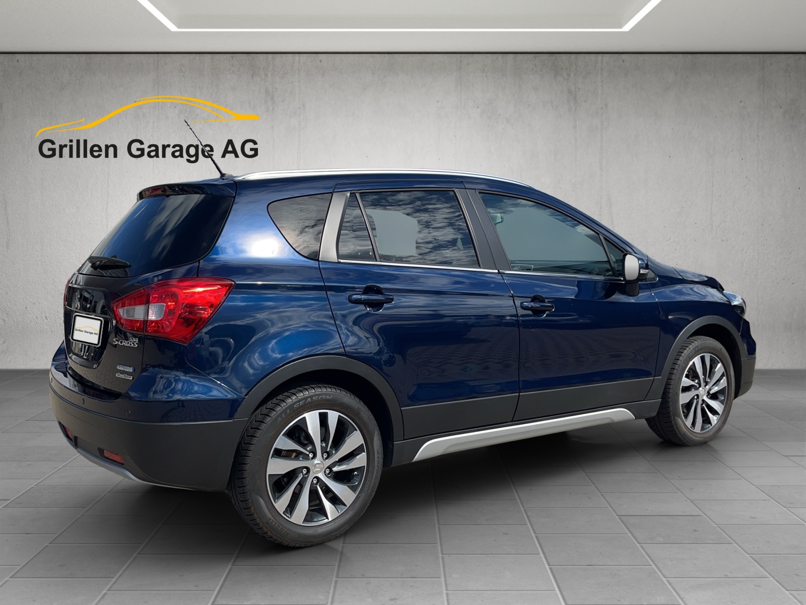 SUZUKI SX4 S-Cross 1.4 T Compact Top Hybrid 4x4-image-4