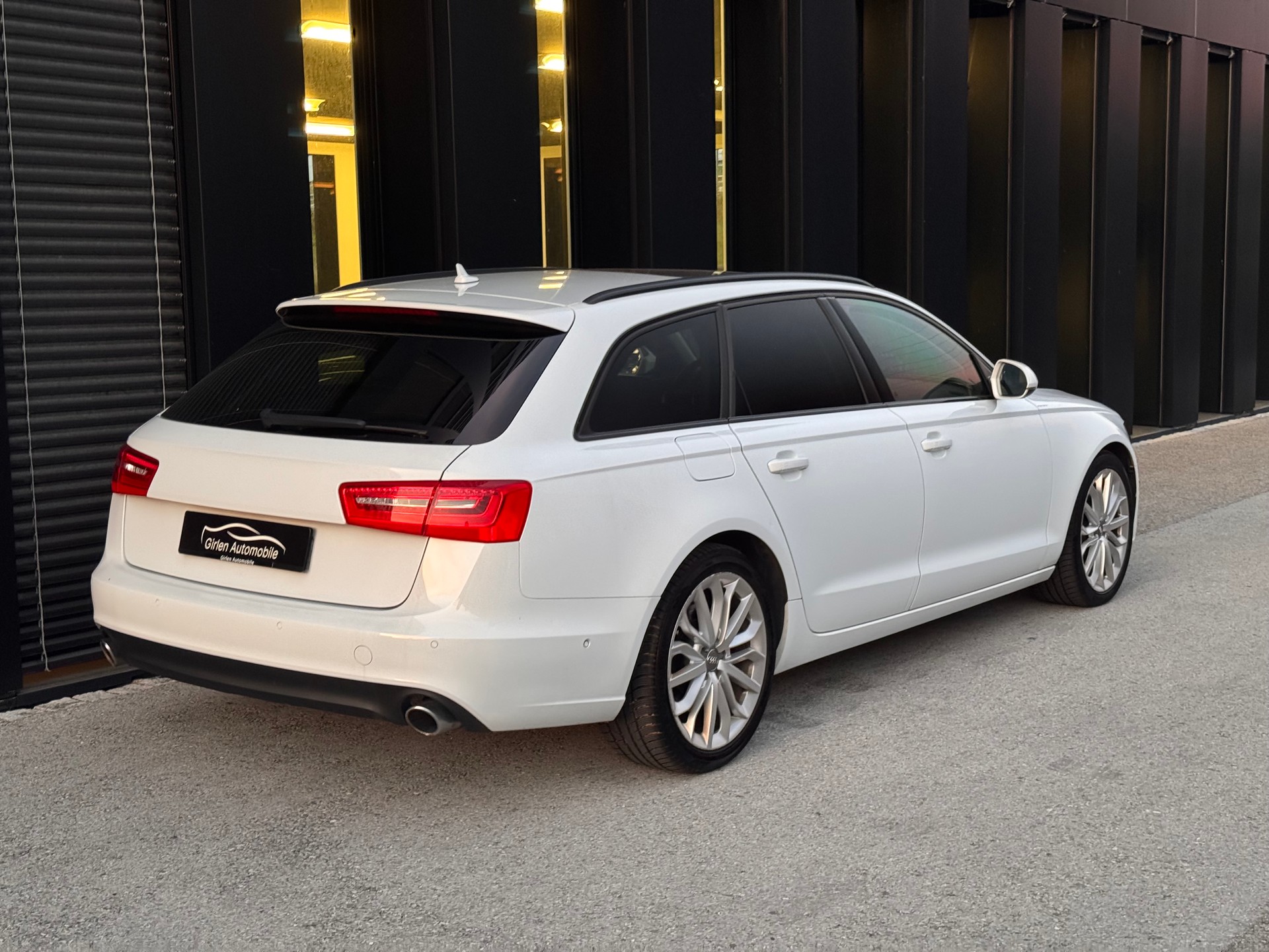 AUDI A6 Avant 3.0 BiTDI V6 quattro tiptronic-image-10