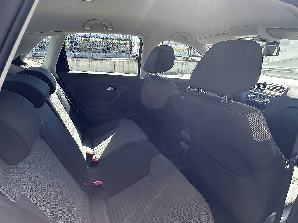 VW POLO-image-3