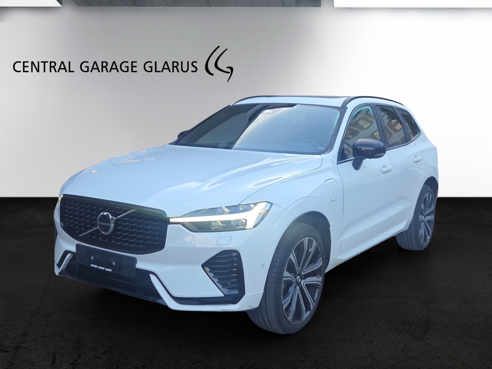 VOLVO XC60 T6 eAWD R-Design Geartronic