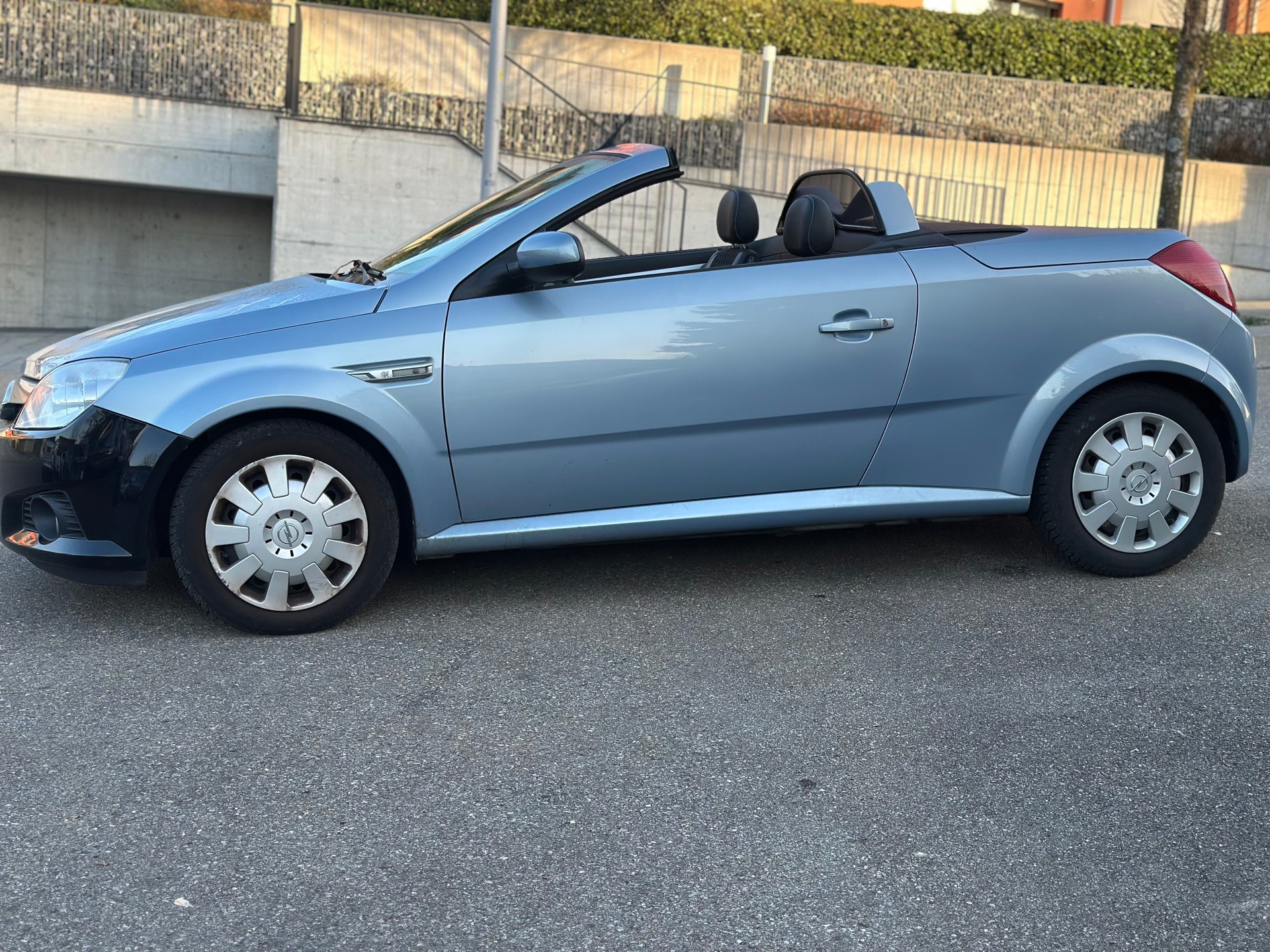 OPEL Tigra 1.8 Enjoy-image-1