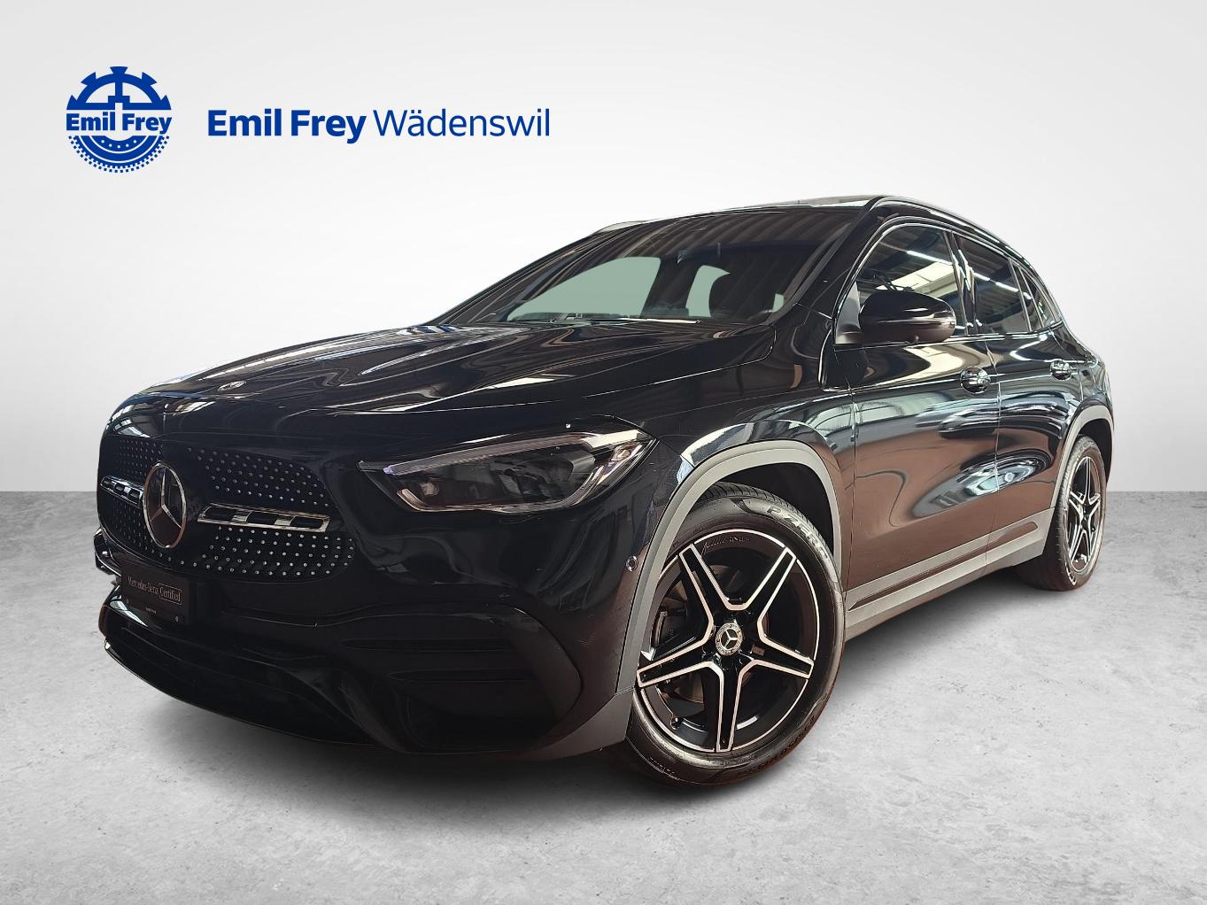 MERCEDES-BENZ GLA 200 4MATIC AMG Line-image-0