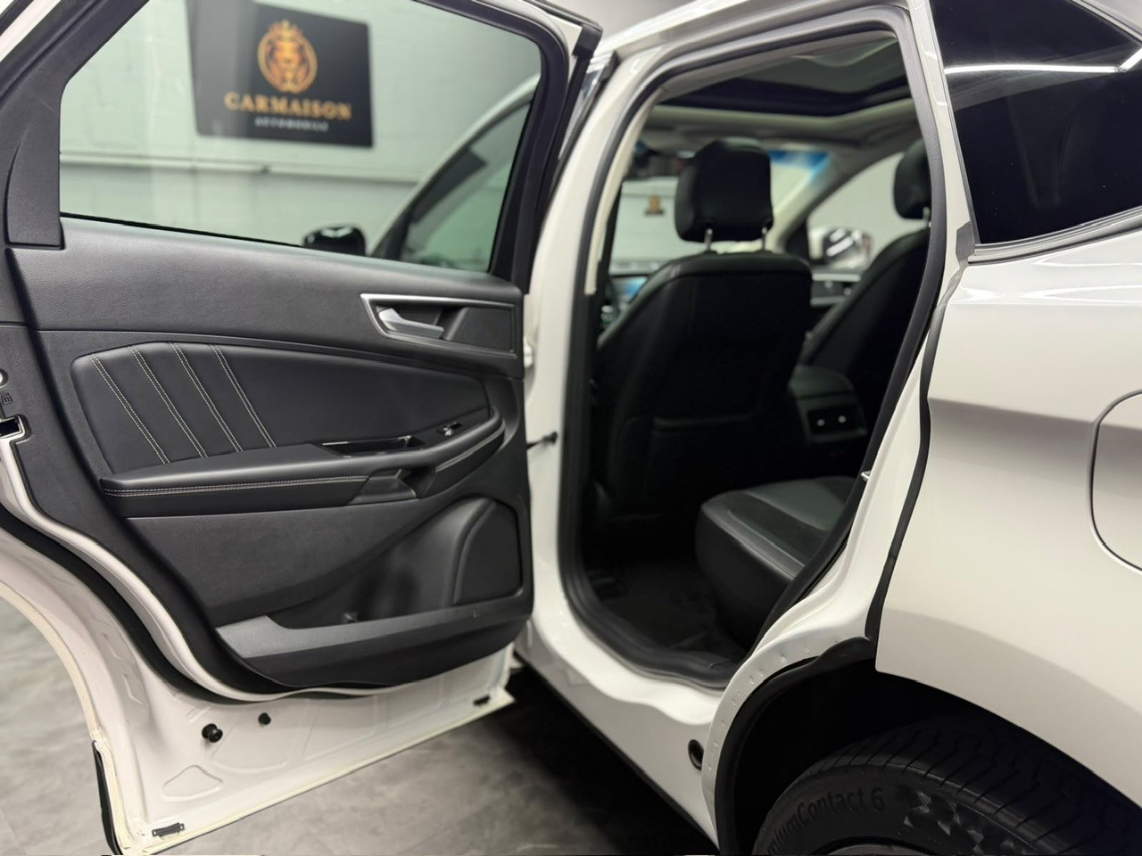 FORD Edge 2.0 TDCi Sport 4WD PowerShift | Panorama Dach | CH-Auto | Anhängerkupplung | Rückfahrkamera-image-22