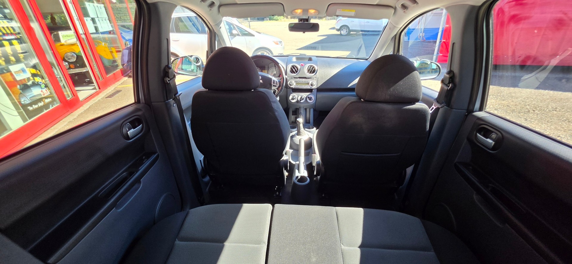 MITSUBISHI Colt 1.3 16V Jubilé (35) Allshift-image-11