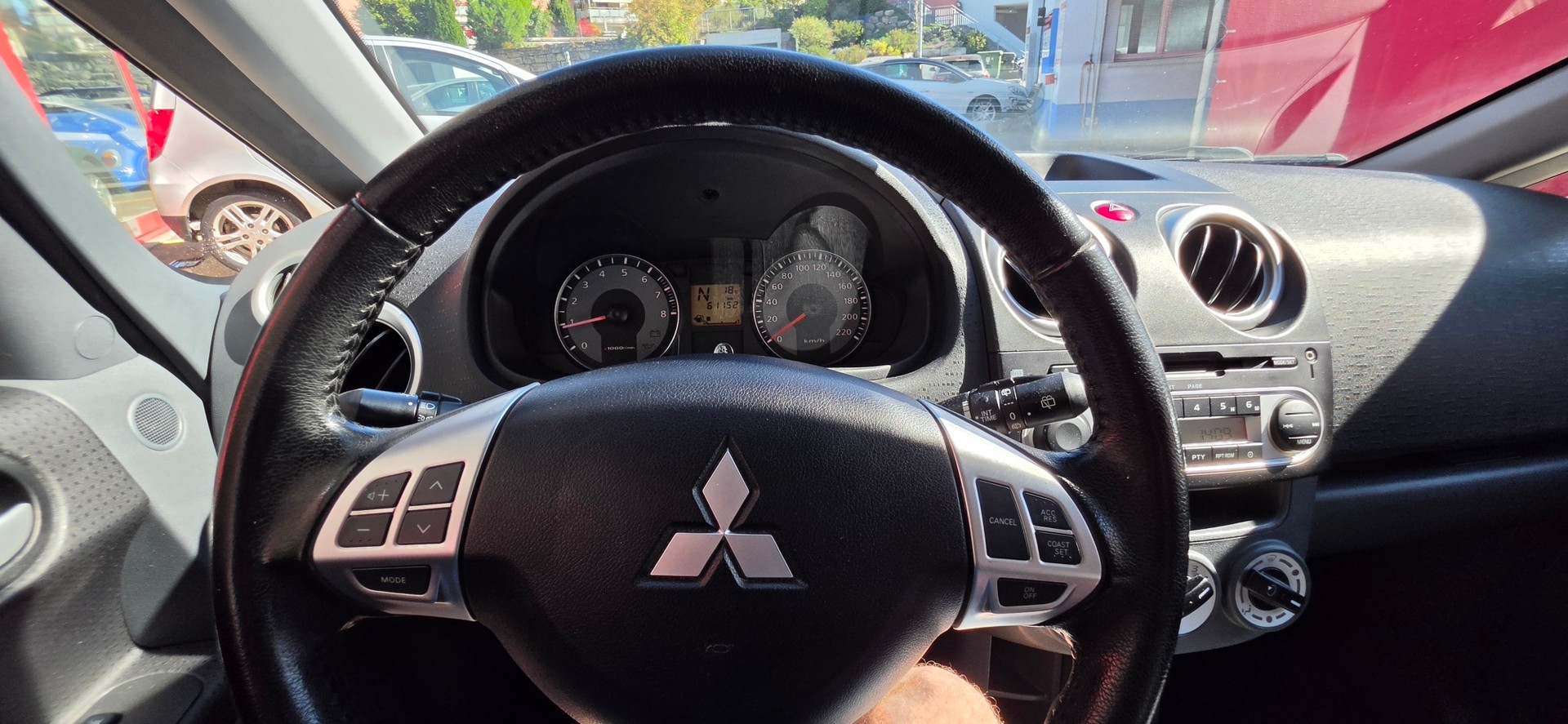 MITSUBISHI Colt 1.3 16V Jubilé (35) Allshift-image-26