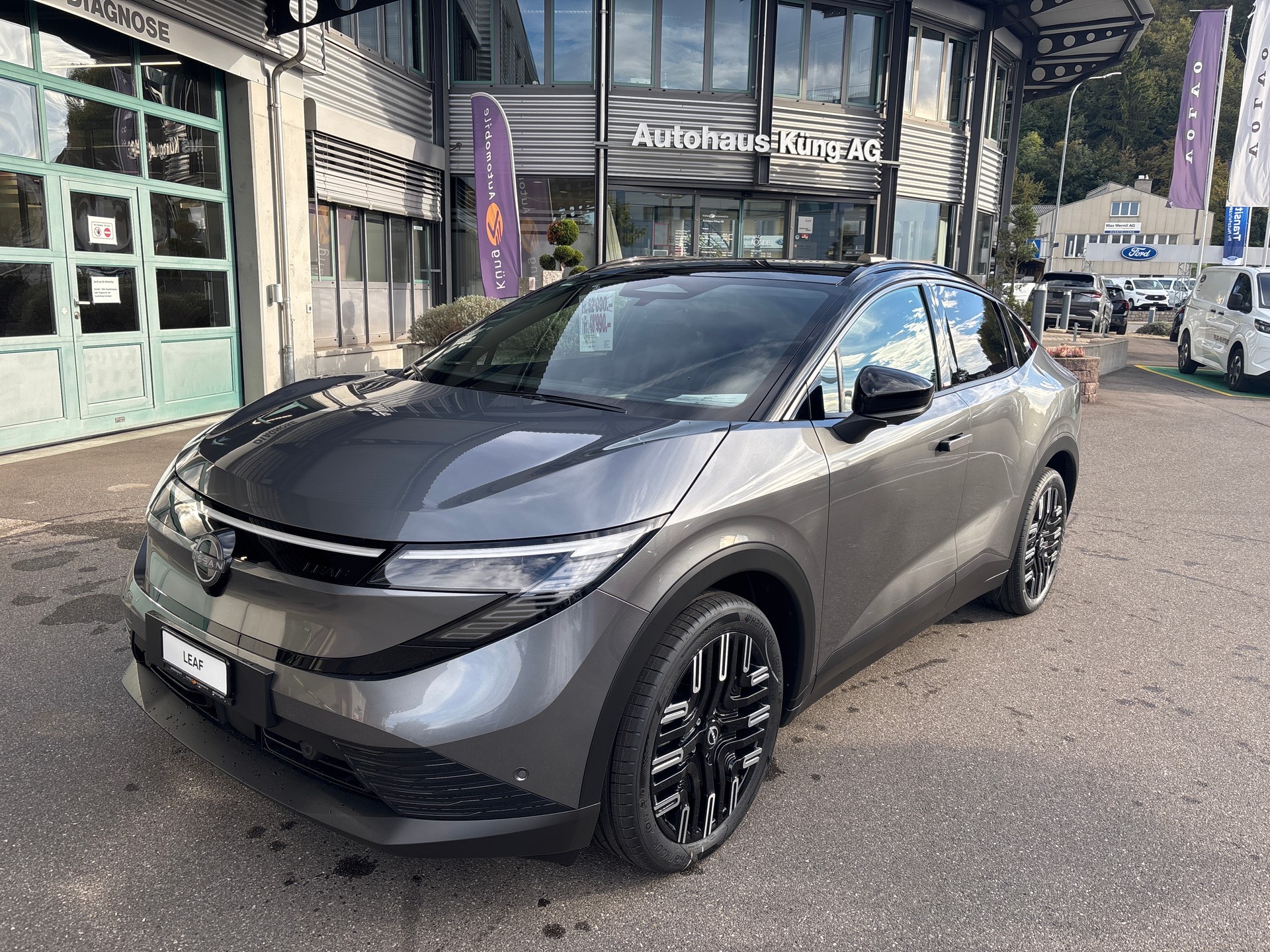 NISSAN Leaf 75 kWh Evolve-showroom-element-1