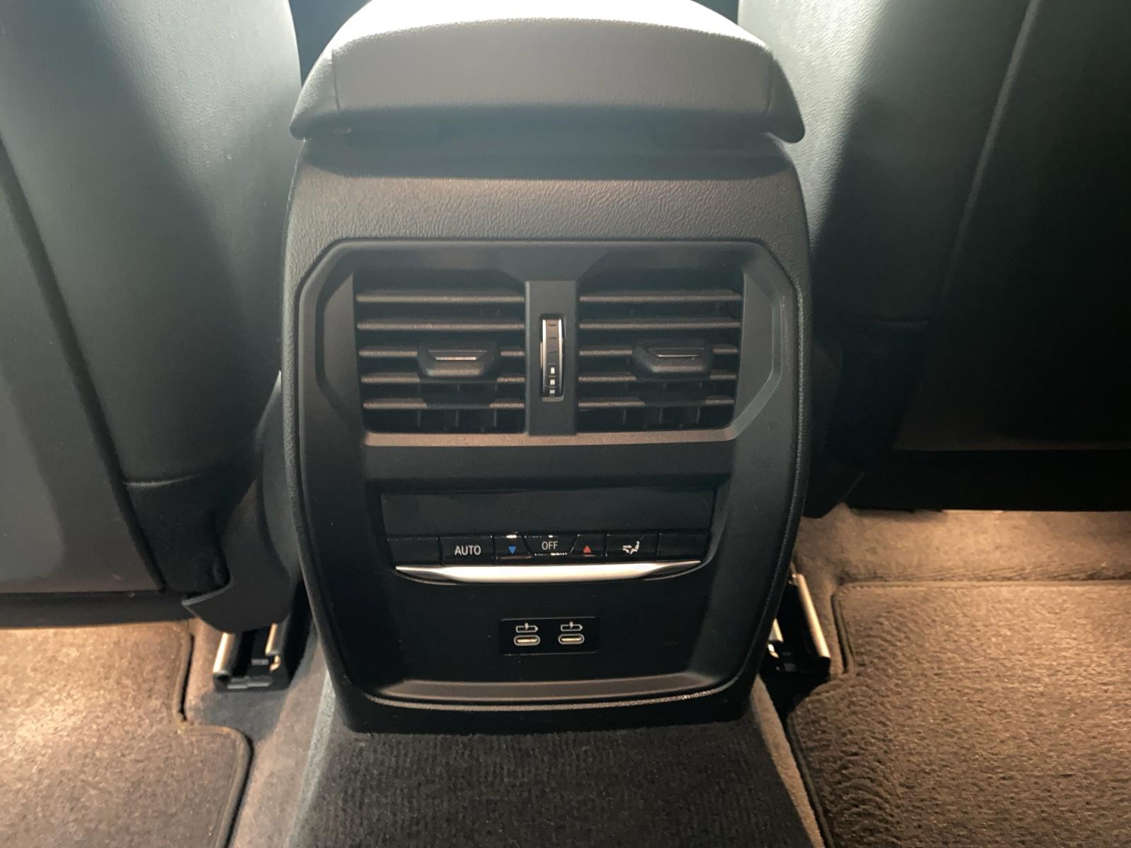 BMW 330e xDrive SAG Touring-image-20