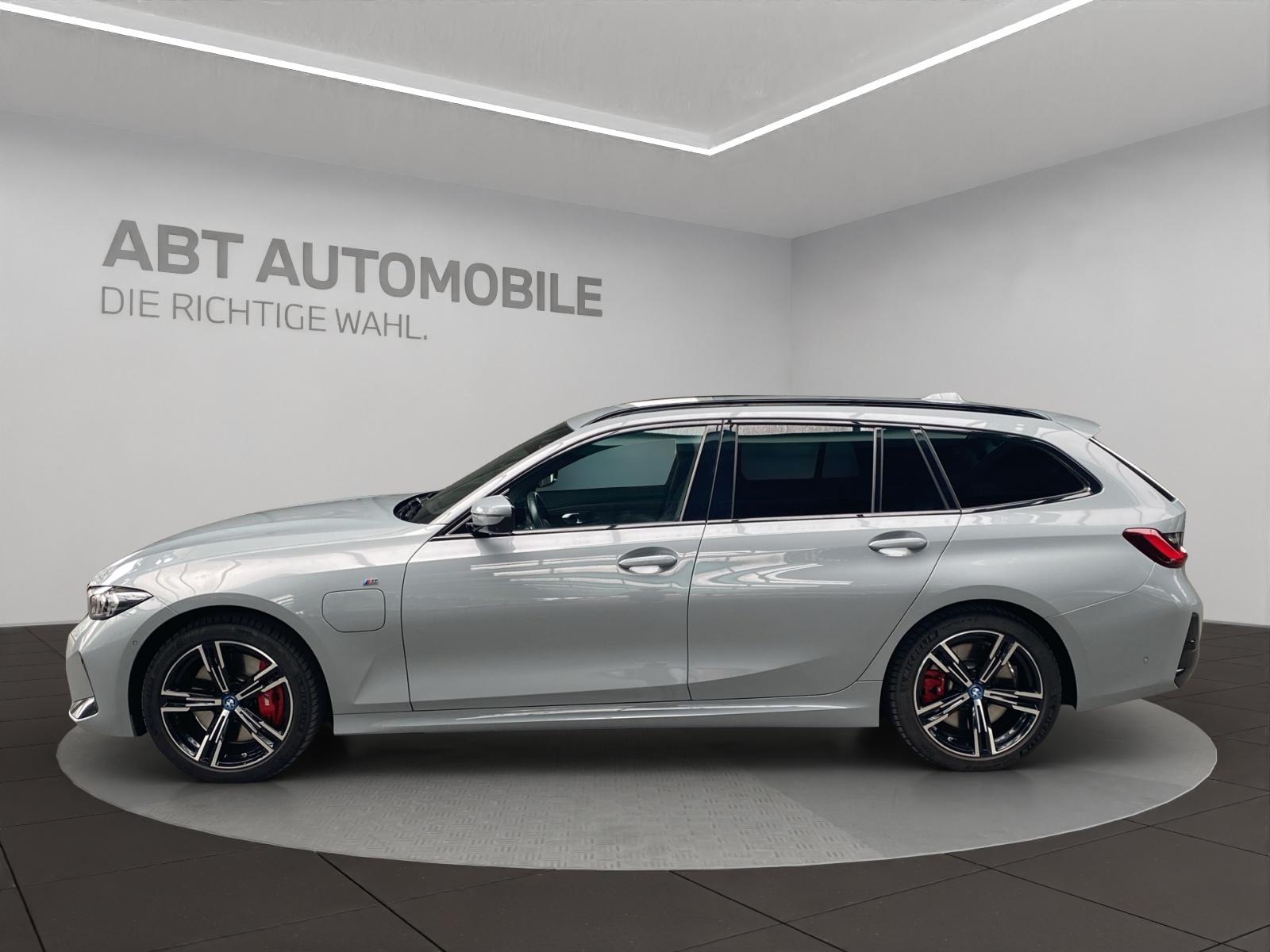 BMW 330e xDrive SAG Touring-showroom-element-3