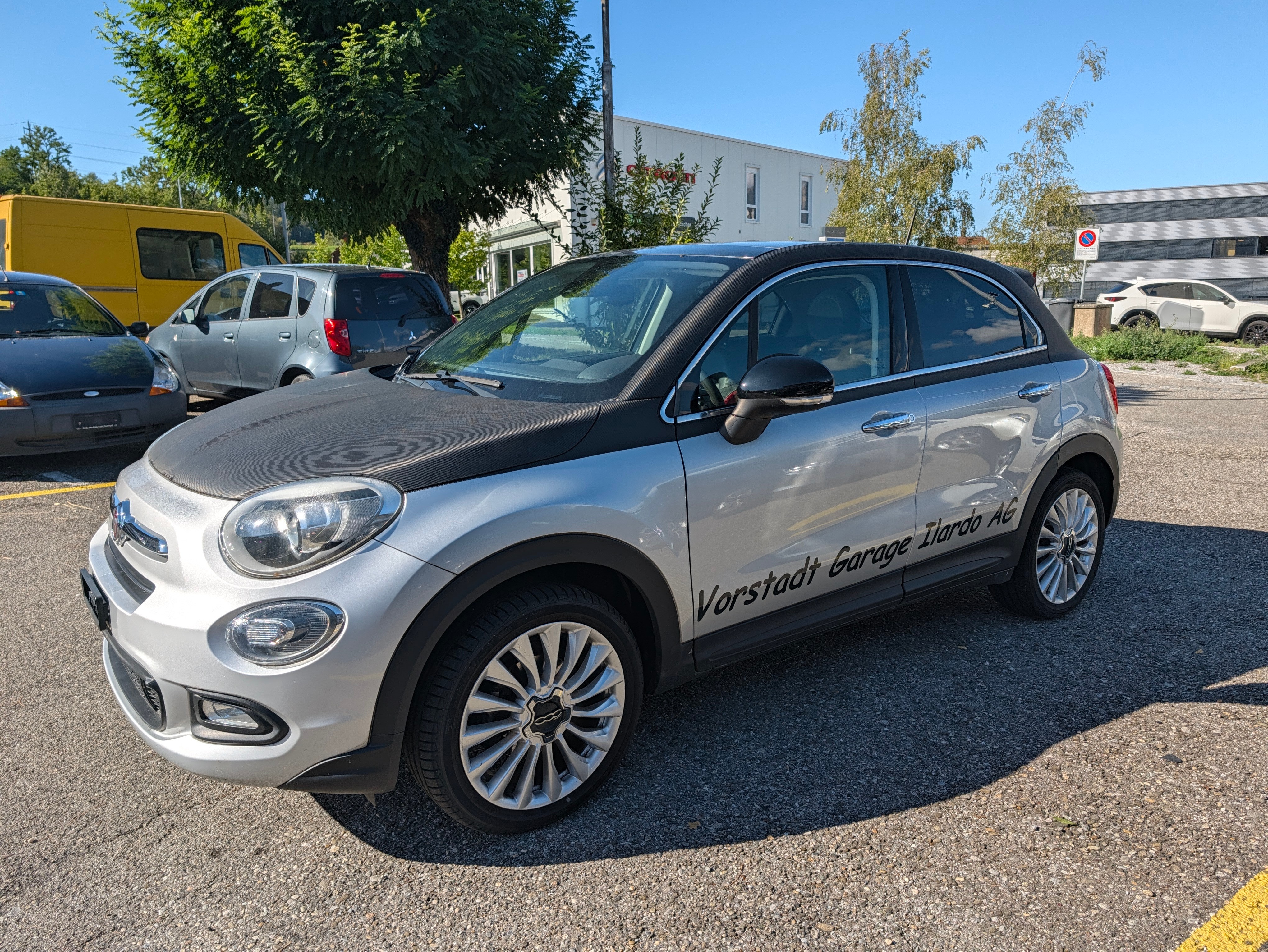 Car photo