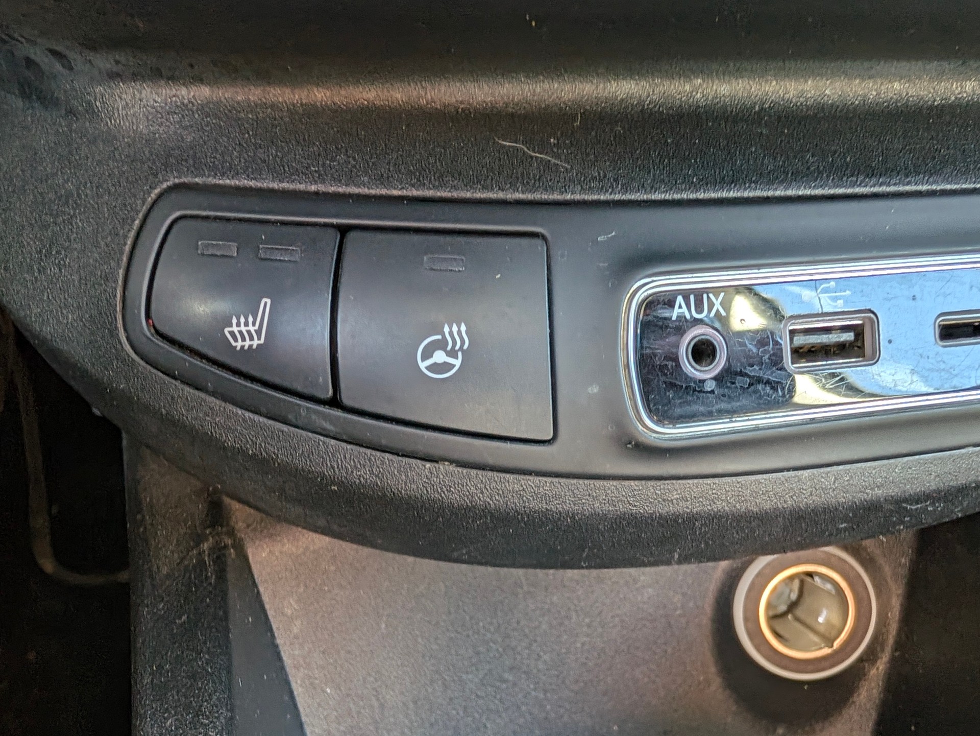 FIAT 500X 1.4T Lounge-image-10