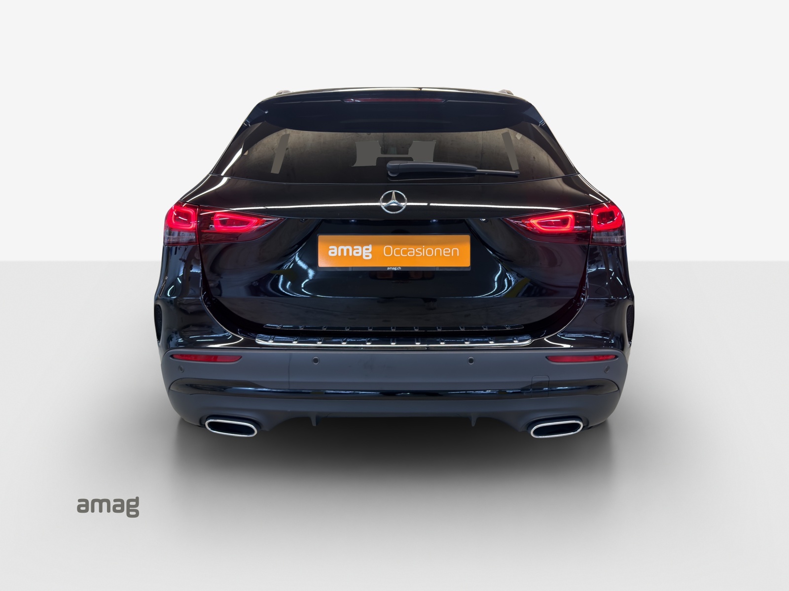MERCEDES-BENZ GLA 250 4Matic AMG Line 8G-DCT-image-3
