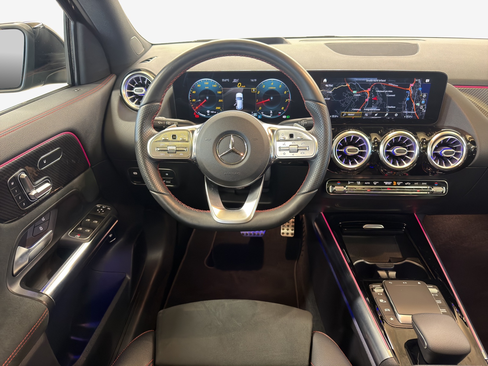MERCEDES-BENZ GLA 250 4Matic AMG Line 8G-DCT-image-8