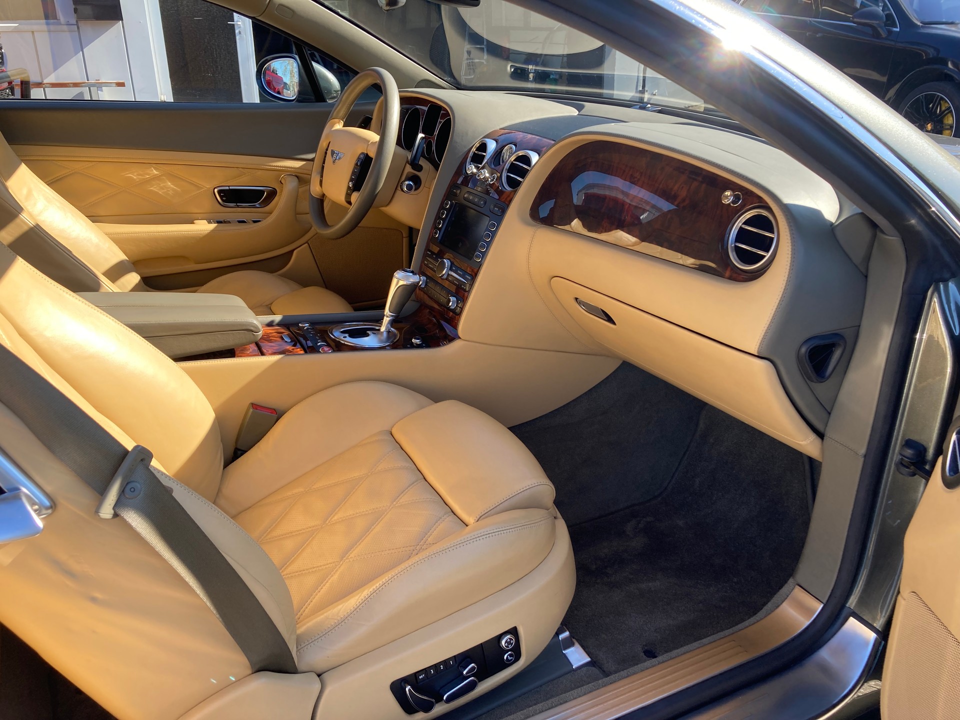 BENTLEY Continental GT 6.0-image-9