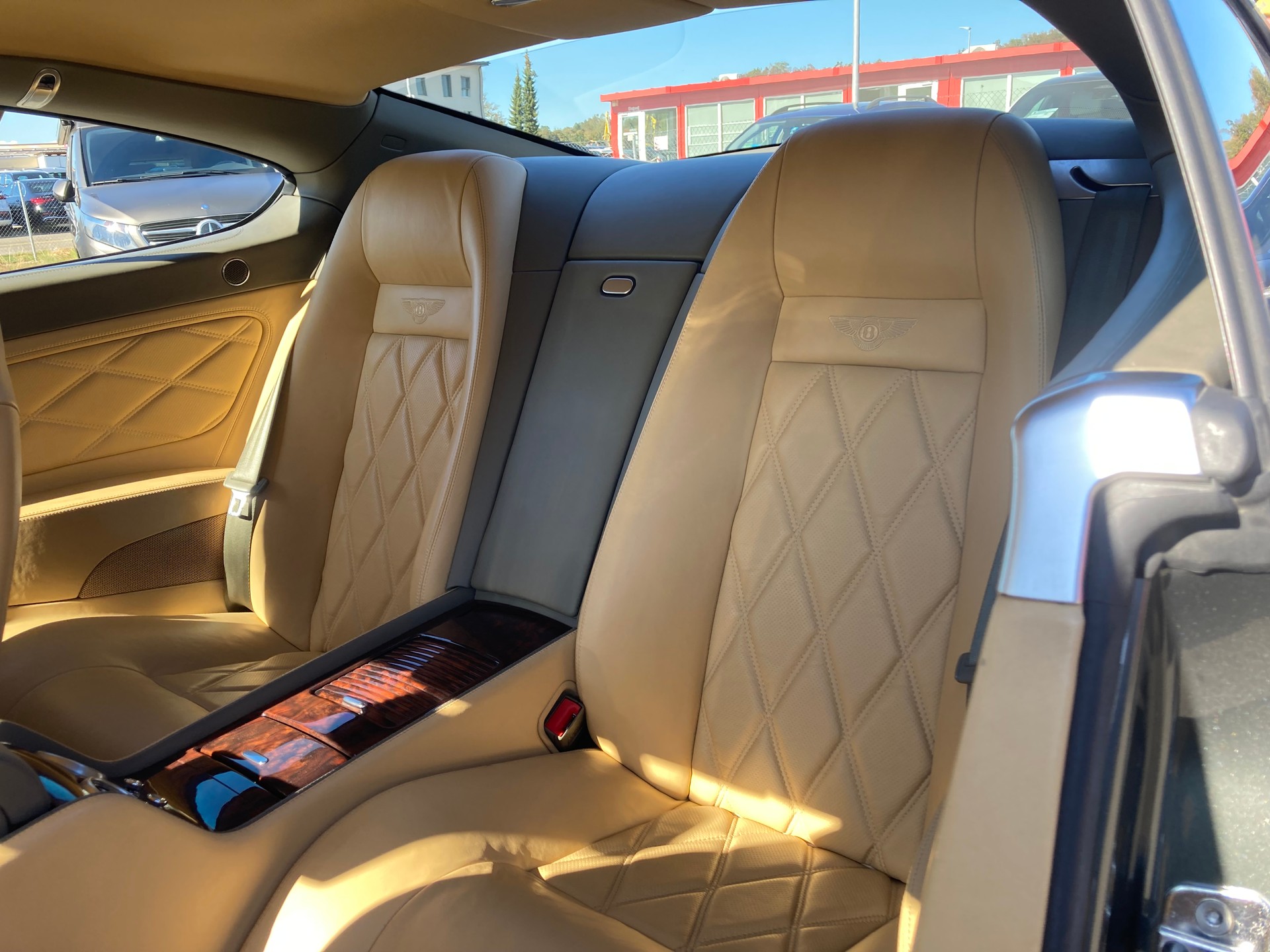 BENTLEY Continental GT 6.0-image-8