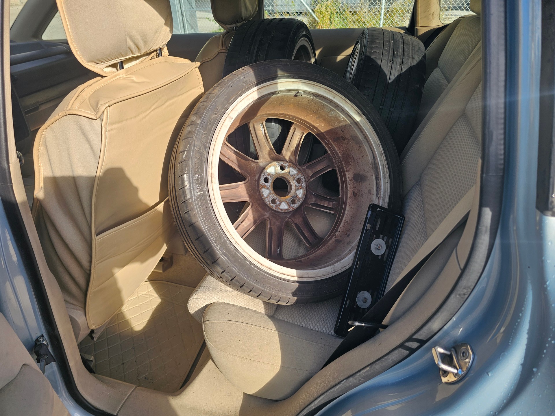 AUDI A2 1.4 TDI-image-8