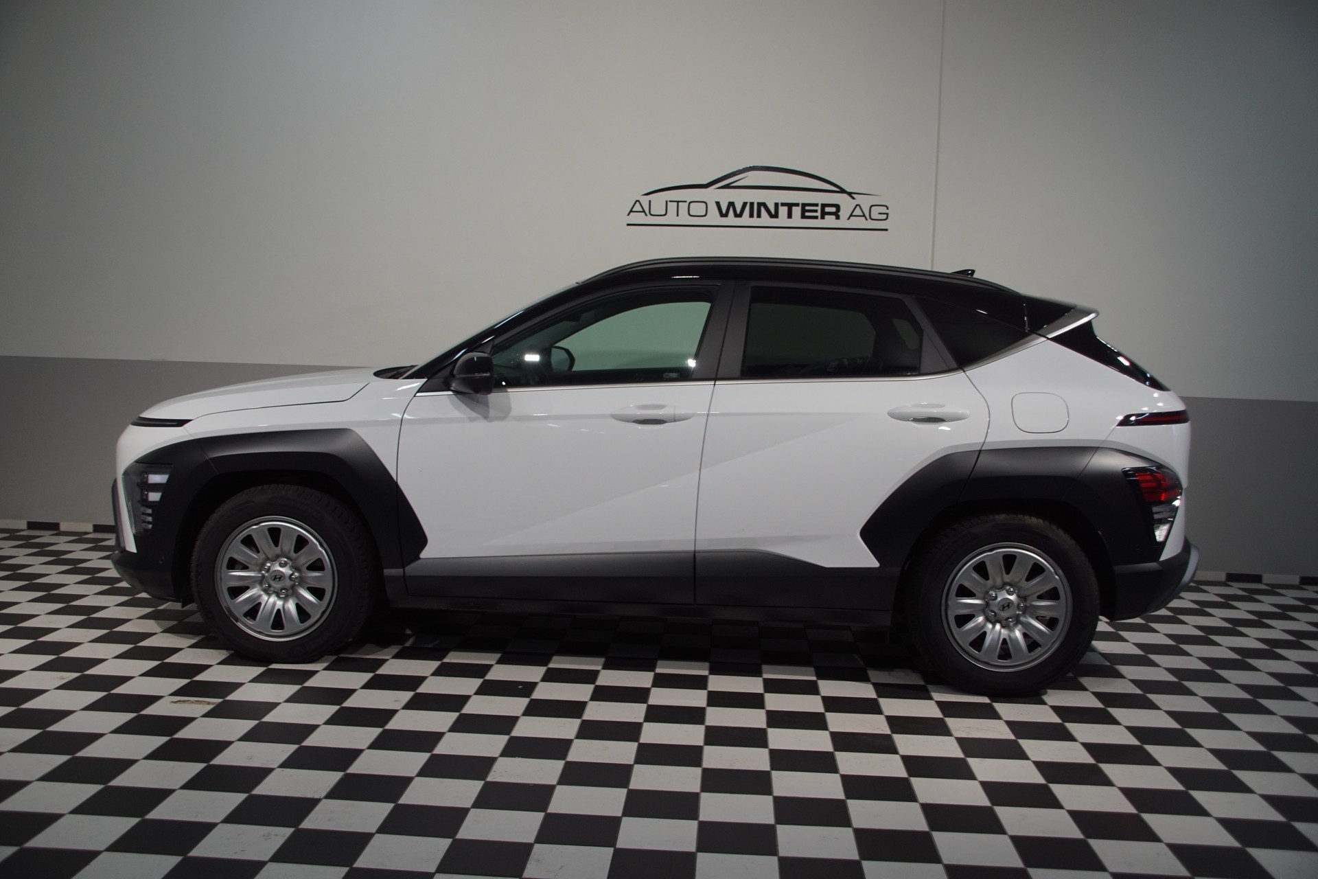 HYUNDAI Kona 1.6 T-GDi Vertex 4WD DCT **swiss** TwoTone-image-10