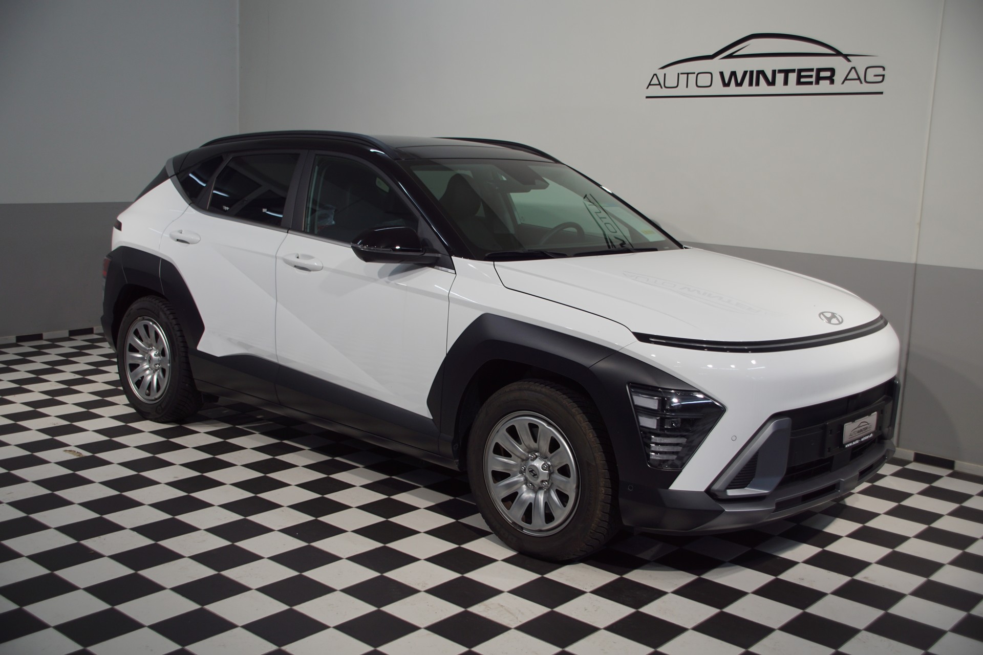 HYUNDAI Kona 1.6 T-GDi Vertex 4WD DCT **swiss** TwoTone-image-5