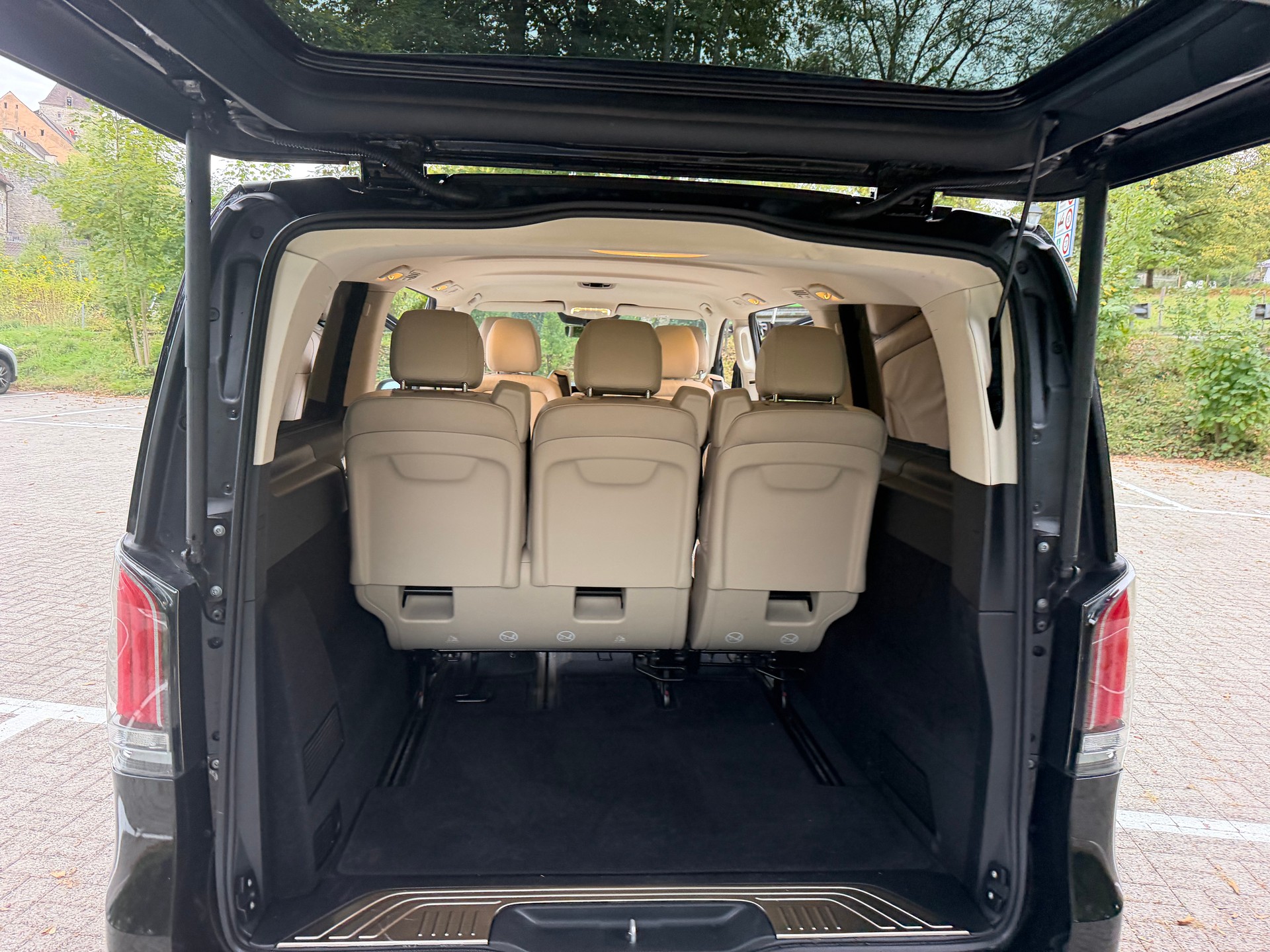 MERCEDES-BENZ V 300 d Exclusive Extralang-image-8