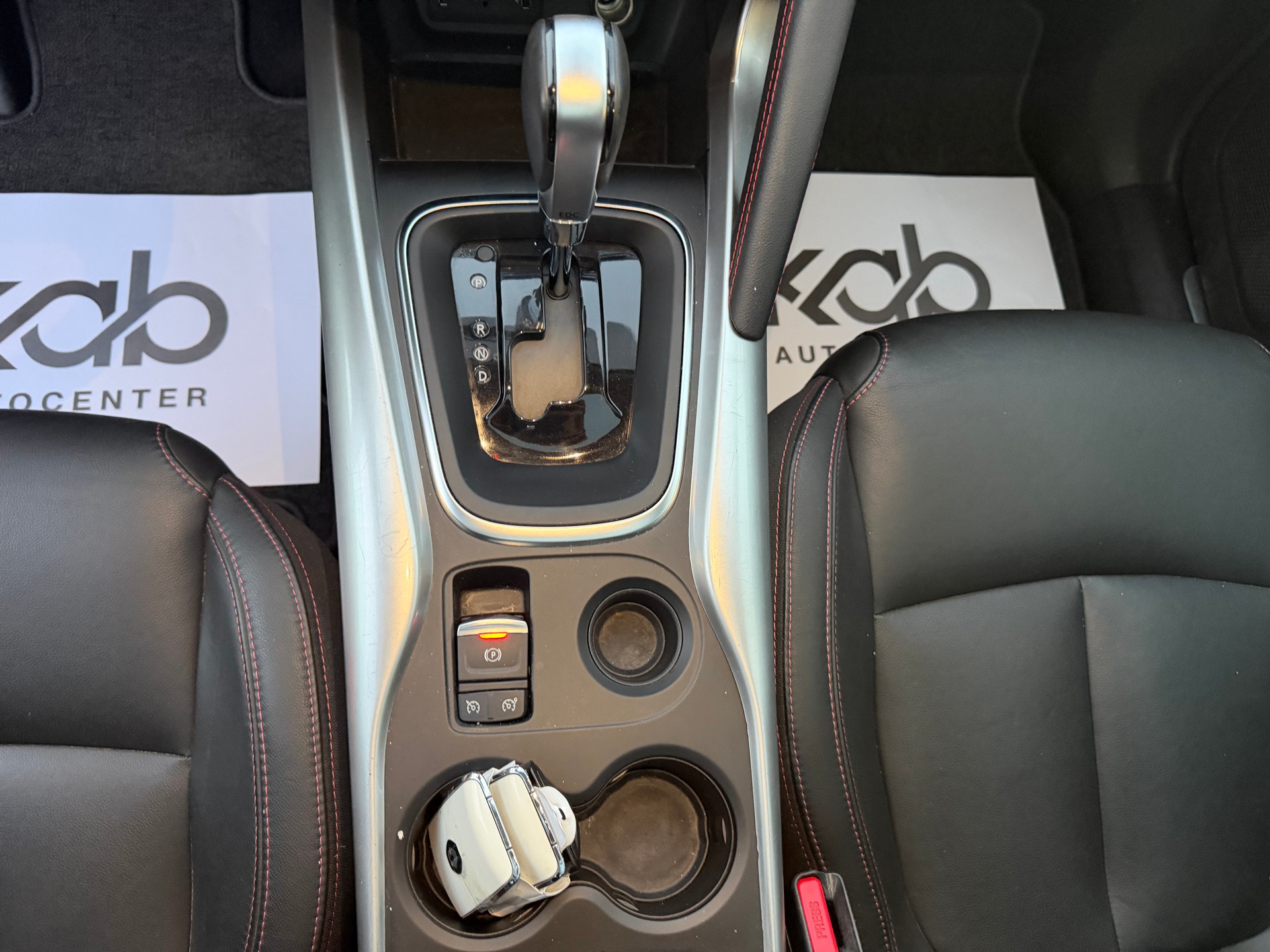 RENAULT Kadjar 1.2 16V Turbo Zen EDC Swiss Edition-image-17