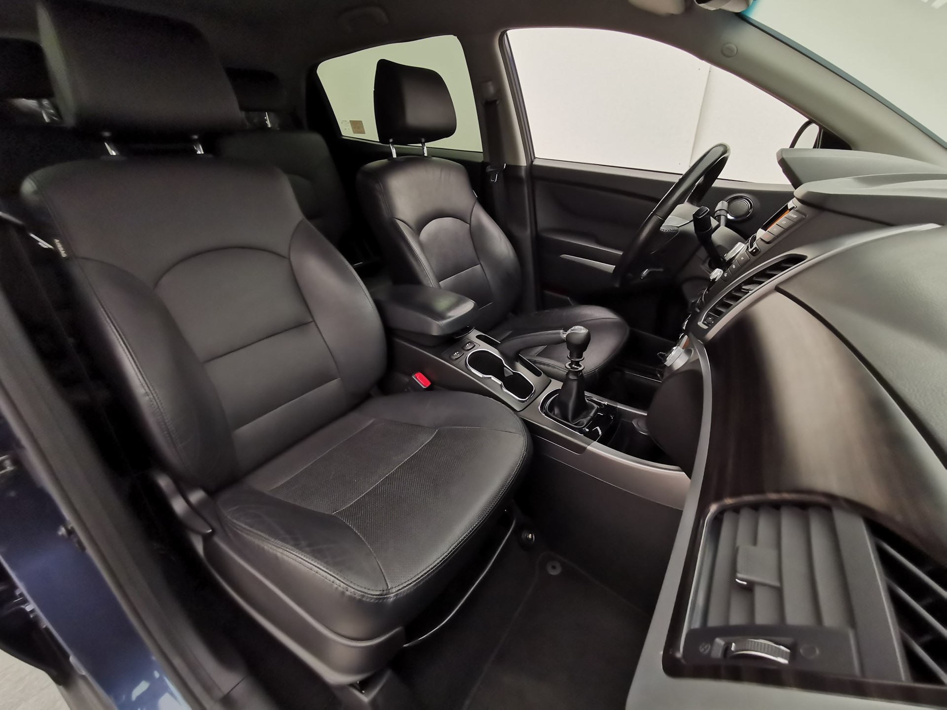 KGM-SsangYong Korando 2.0 Sapphire XVT AWD-image-11