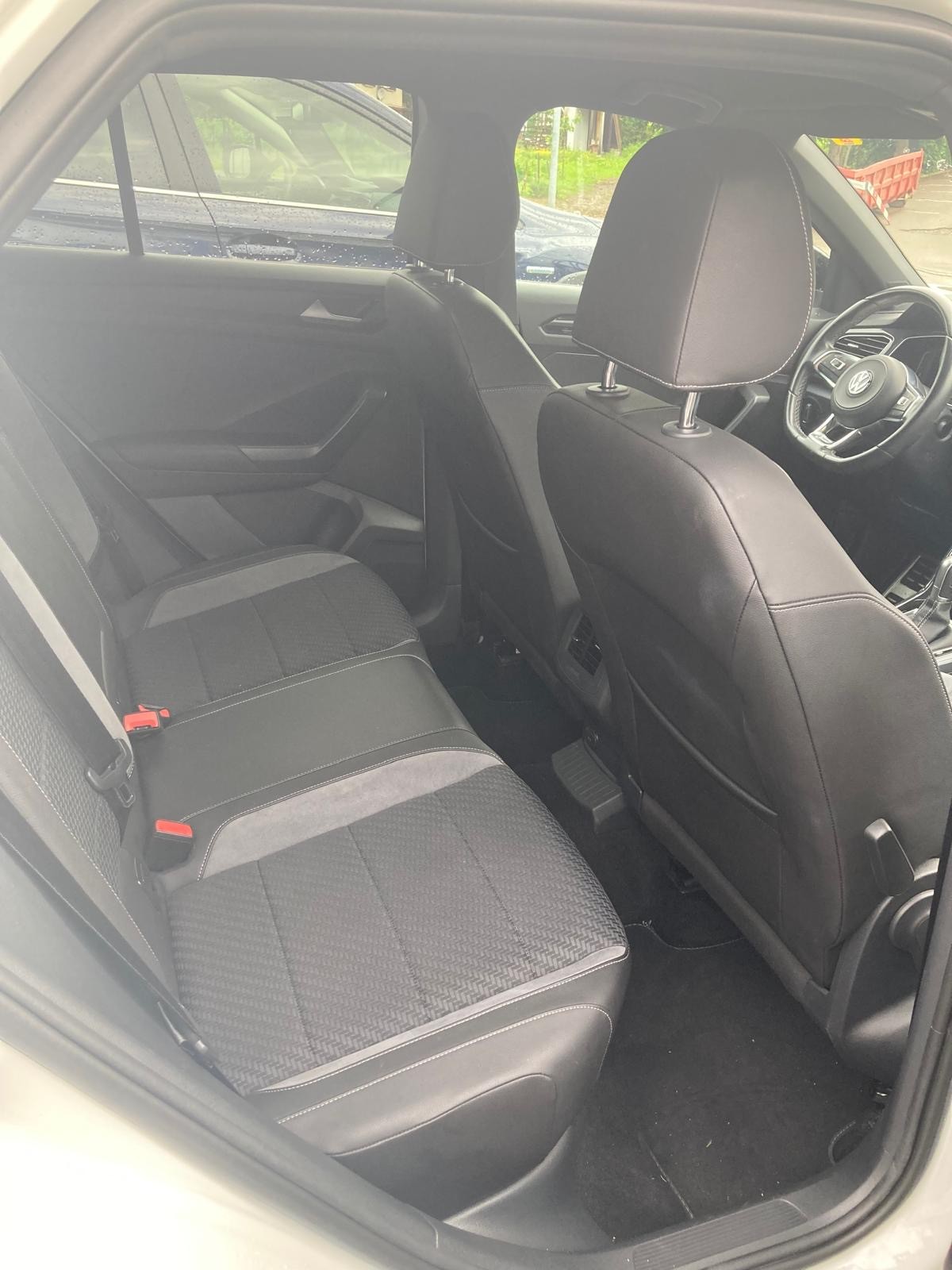 VW T-Roc 2.0 TSI Sport DSG 4Motion-image-7