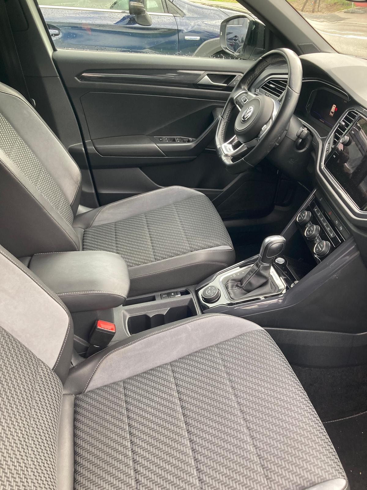 VW T-Roc 2.0 TSI Sport DSG 4Motion-image-6