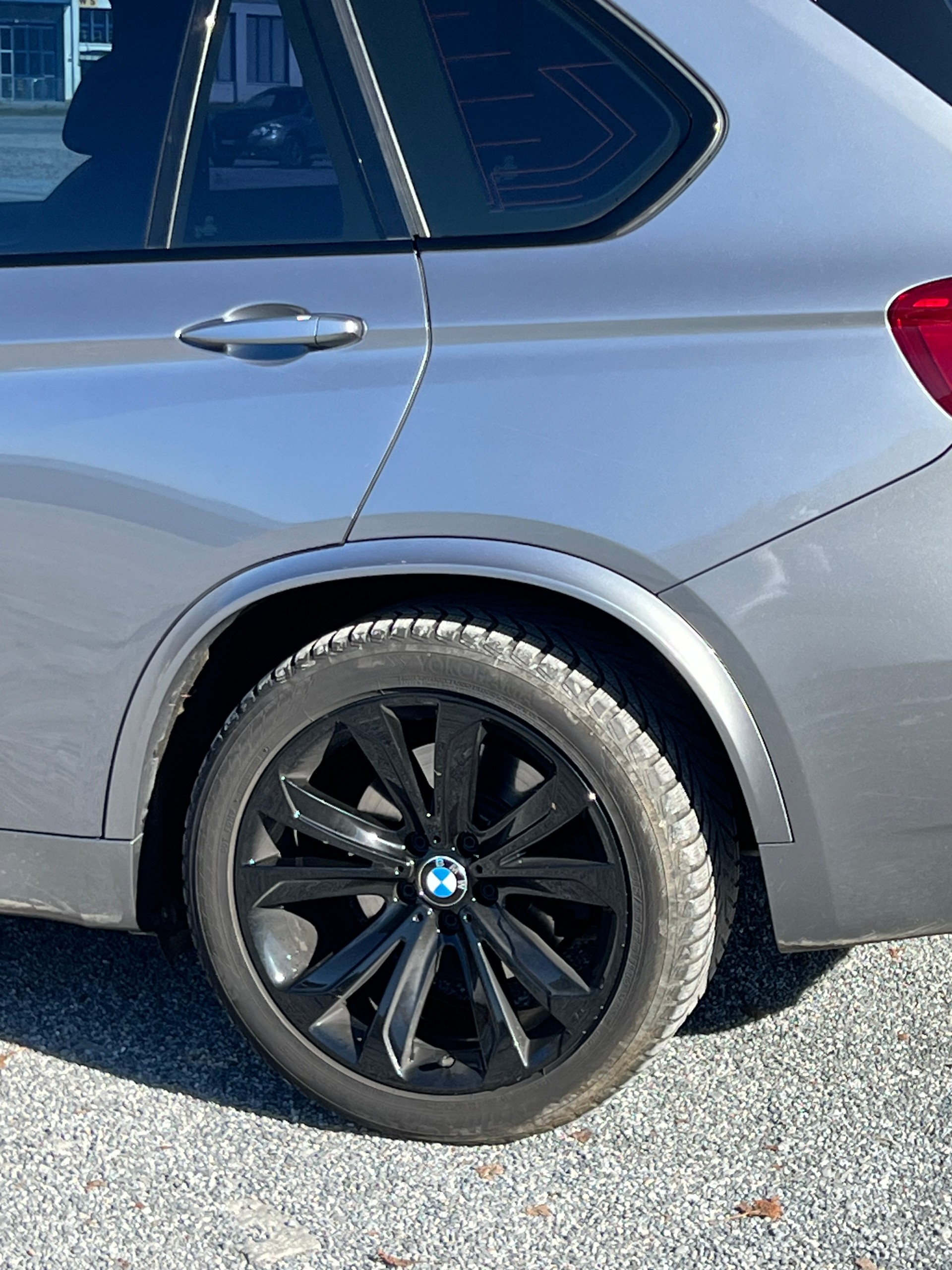 BMW X5 xDrive 50i Steptronic-image-6